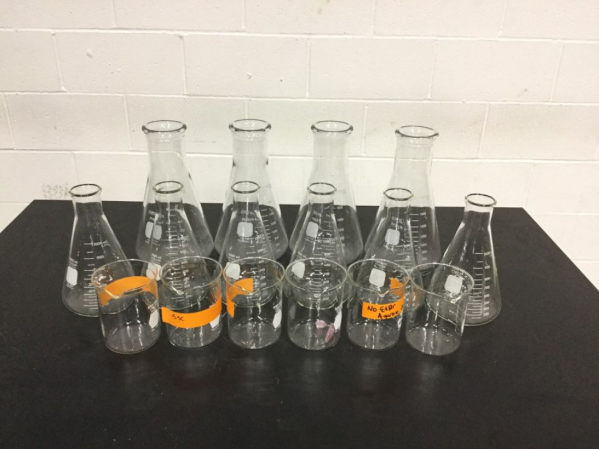 Lot of Laboratory Glassware