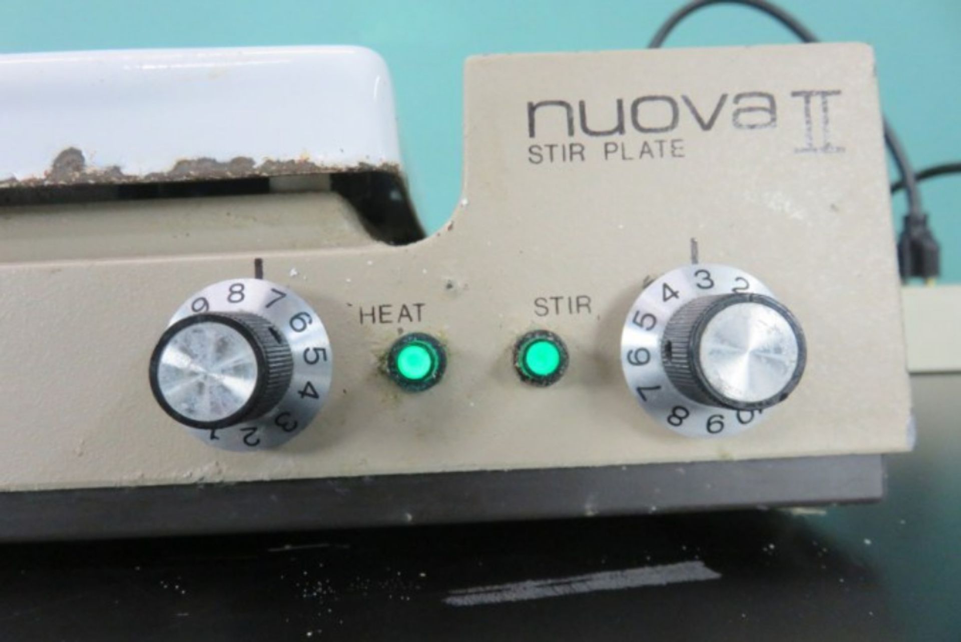 Nuova II hotplate stirrer - Image 2 of 3