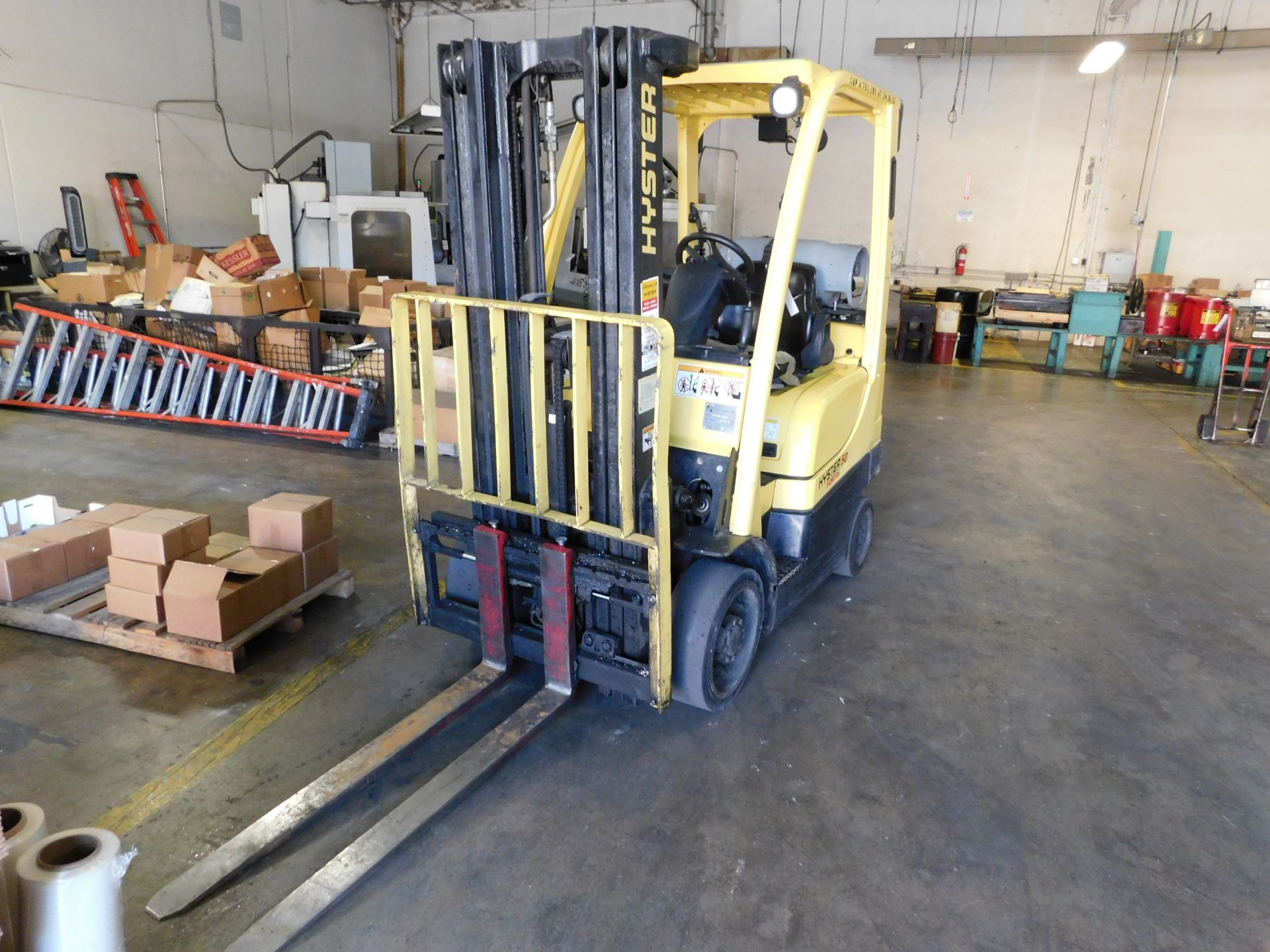 (2006) Hyster mod. S50FT, 5000lb Cap. Forklift - Image 2 of 3