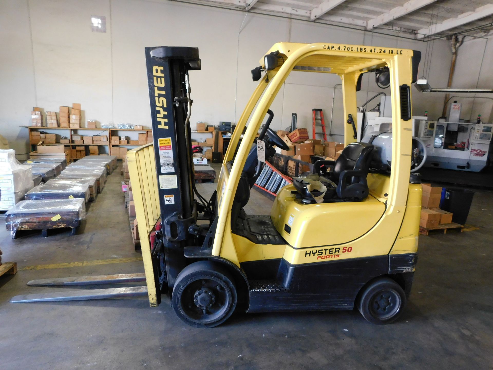 (2006) Hyster mod. S50FT, 5000lb Cap. Forklift