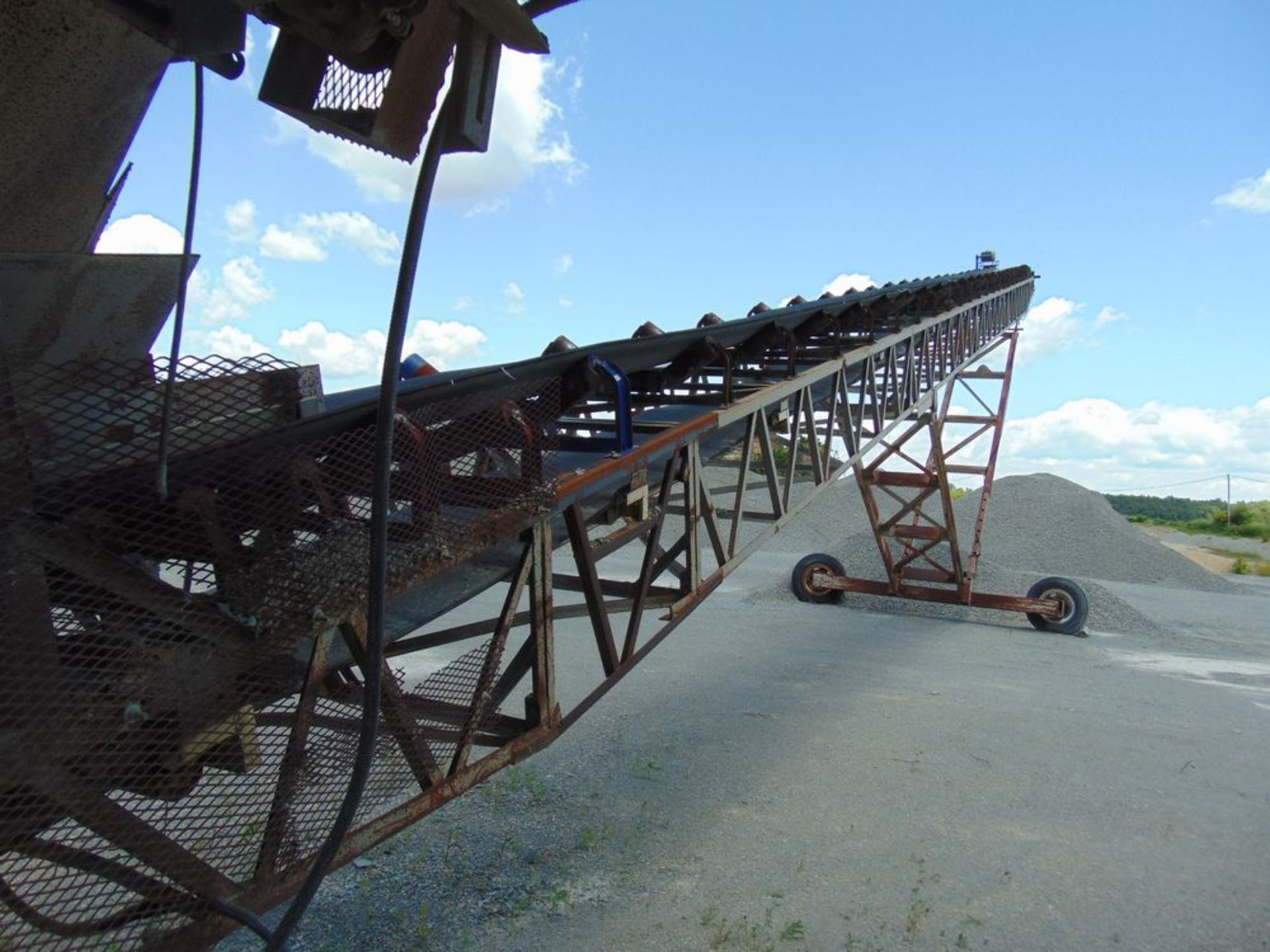 Radial Stacking Conveyor, Approx. 36" x 110'L - Image 2 of 3
