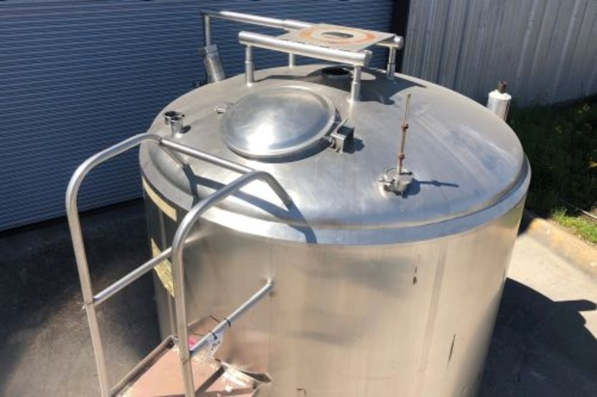 1000 gallon Cherry-Burrell stainless steel jacketed scrape surface mixing tank - Image 4 of 5