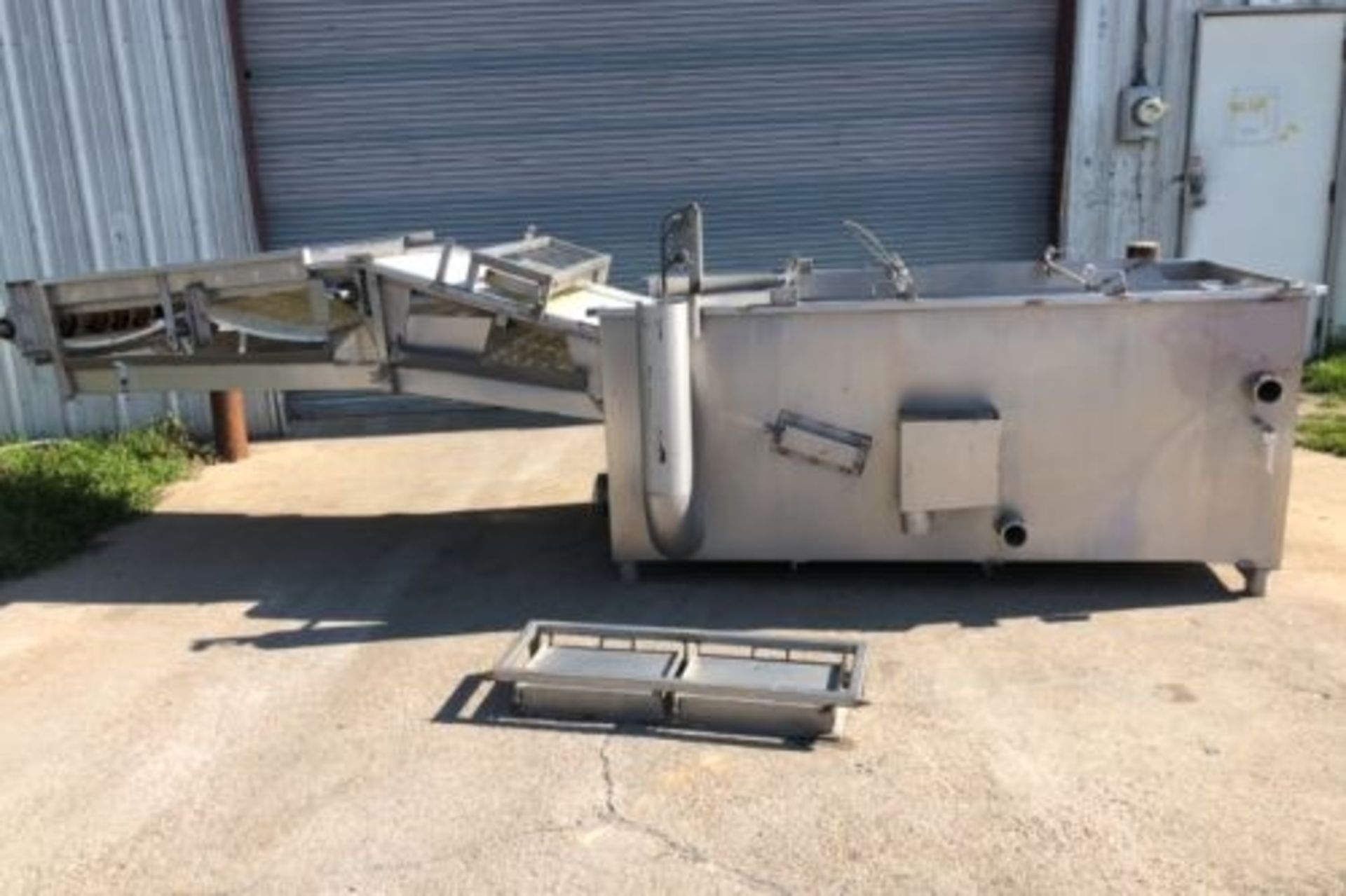 36” wide x 58” long Olney riffle pan destoner and tank - Image 2 of 6