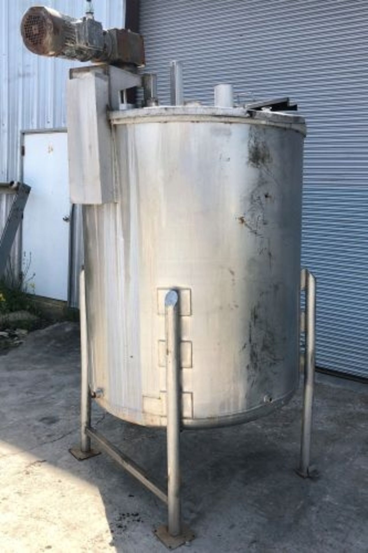 400 gallon stainless steel tank with mixer - Image 3 of 5