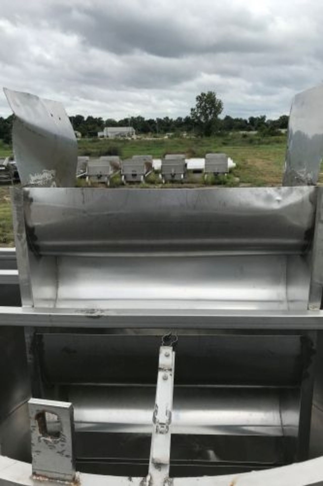 950 gallon stainless steel tank - Image 3 of 5