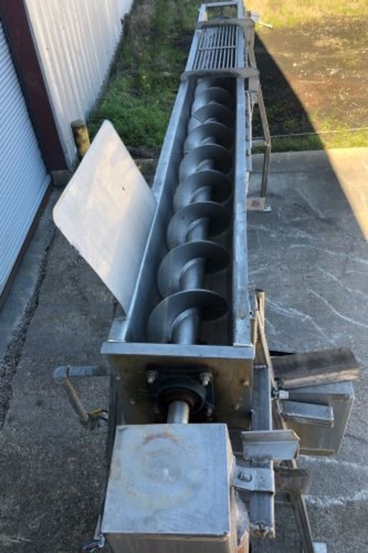 8” diameter x 12’ long KWS stainless steel distribution screw conveyor - Image 4 of 6