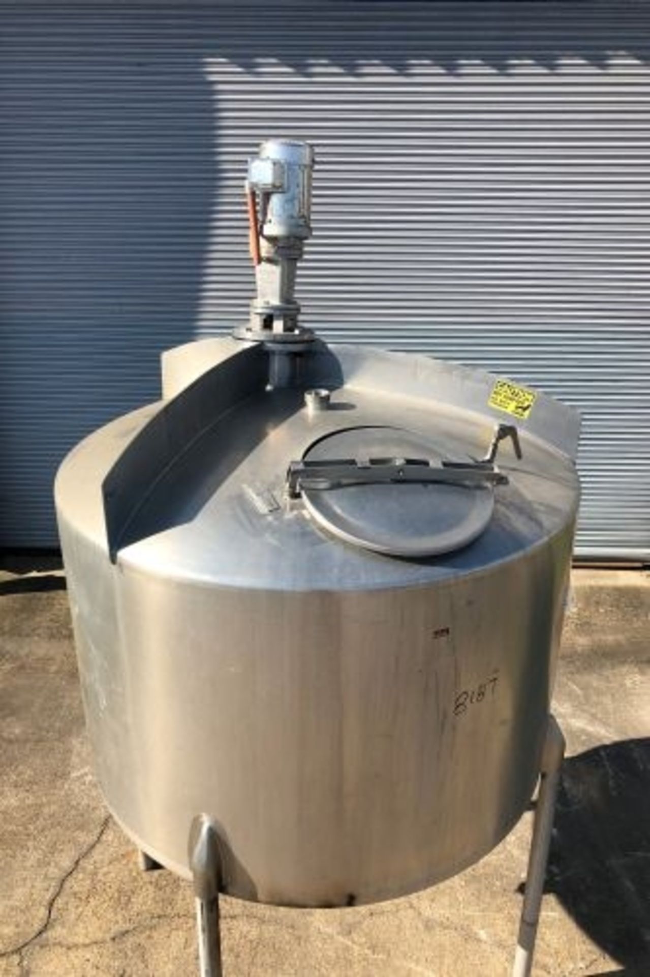 700 gallon stainless steel mixing tank - Image 3 of 6