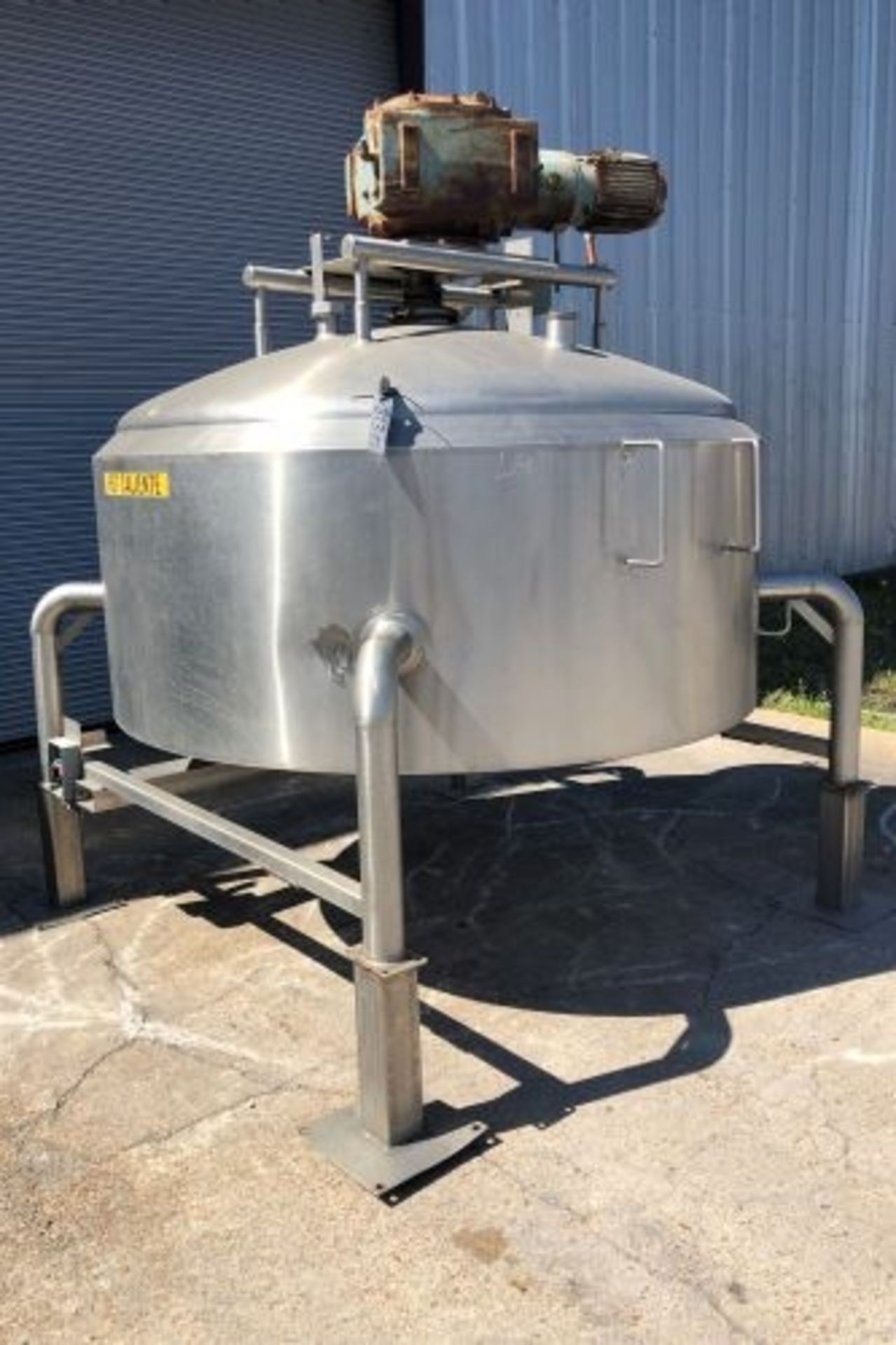 250 gallon Cherry-Burrell Int stainless steel scrape surface insulated tank
