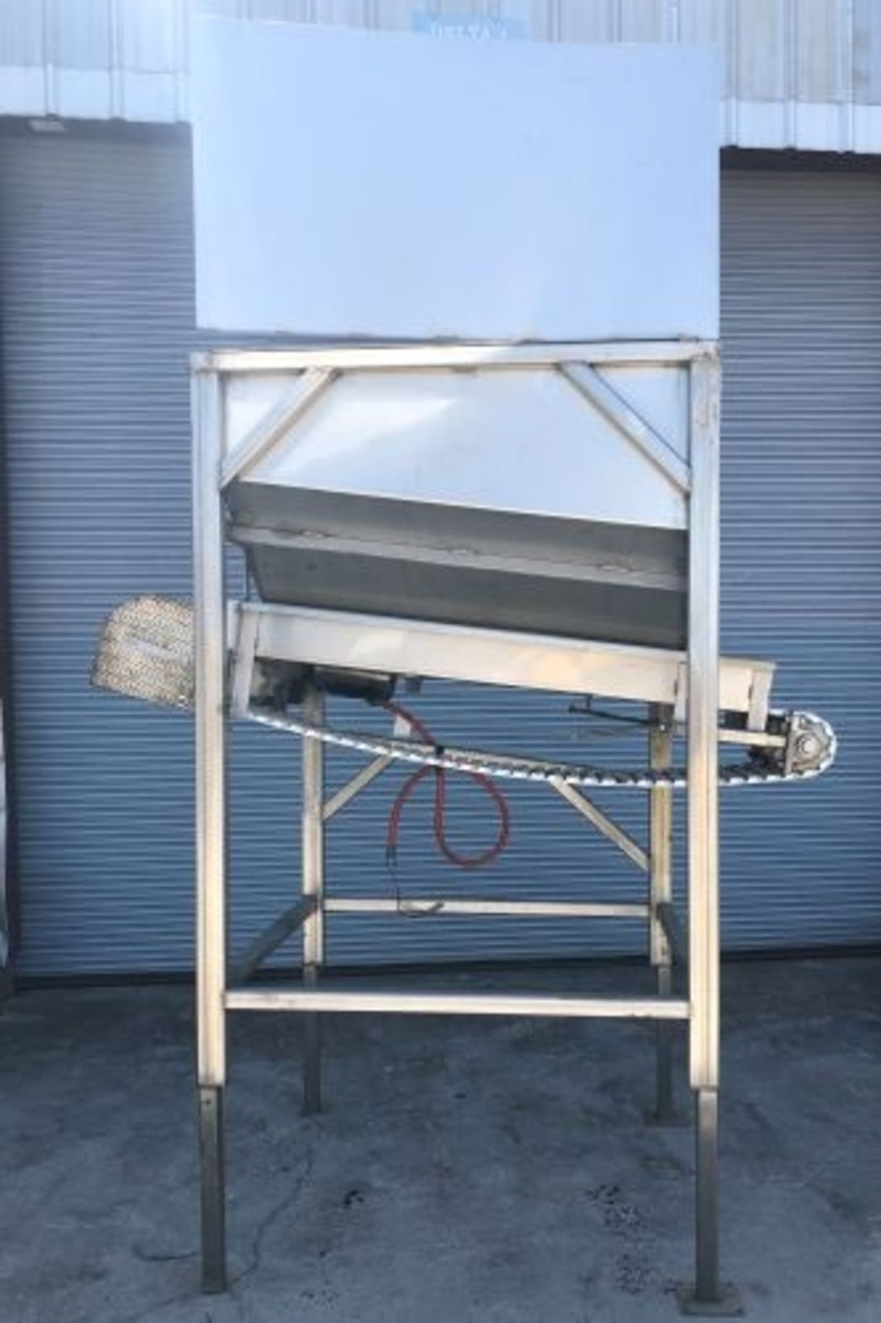 18" wide x 72" long stainless steel conveyor and hopper - Image 3 of 6