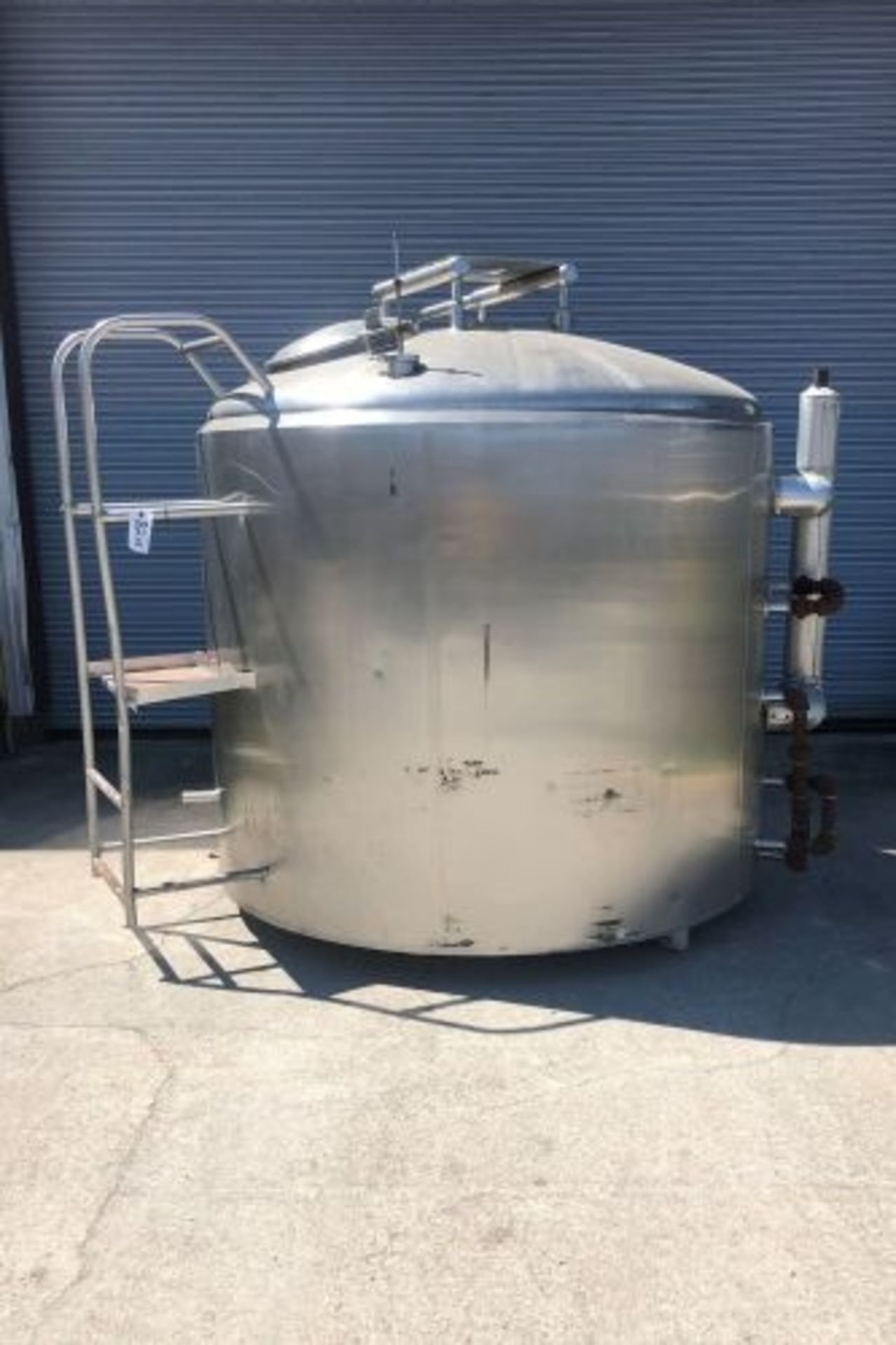 1000 gallon Cherry-Burrell stainless steel jacketed scrape surface mixing tank - Image 2 of 5