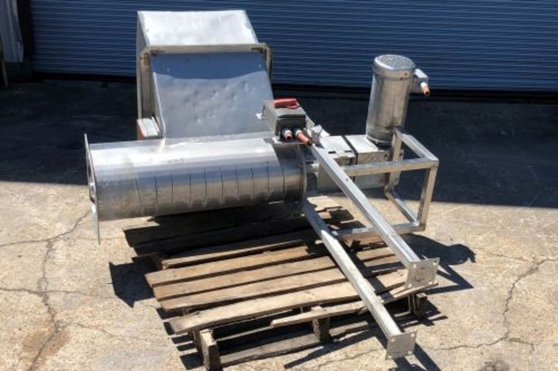 9" diameter x 32" long stainless steel screw feeder with hopper - Image 2 of 5