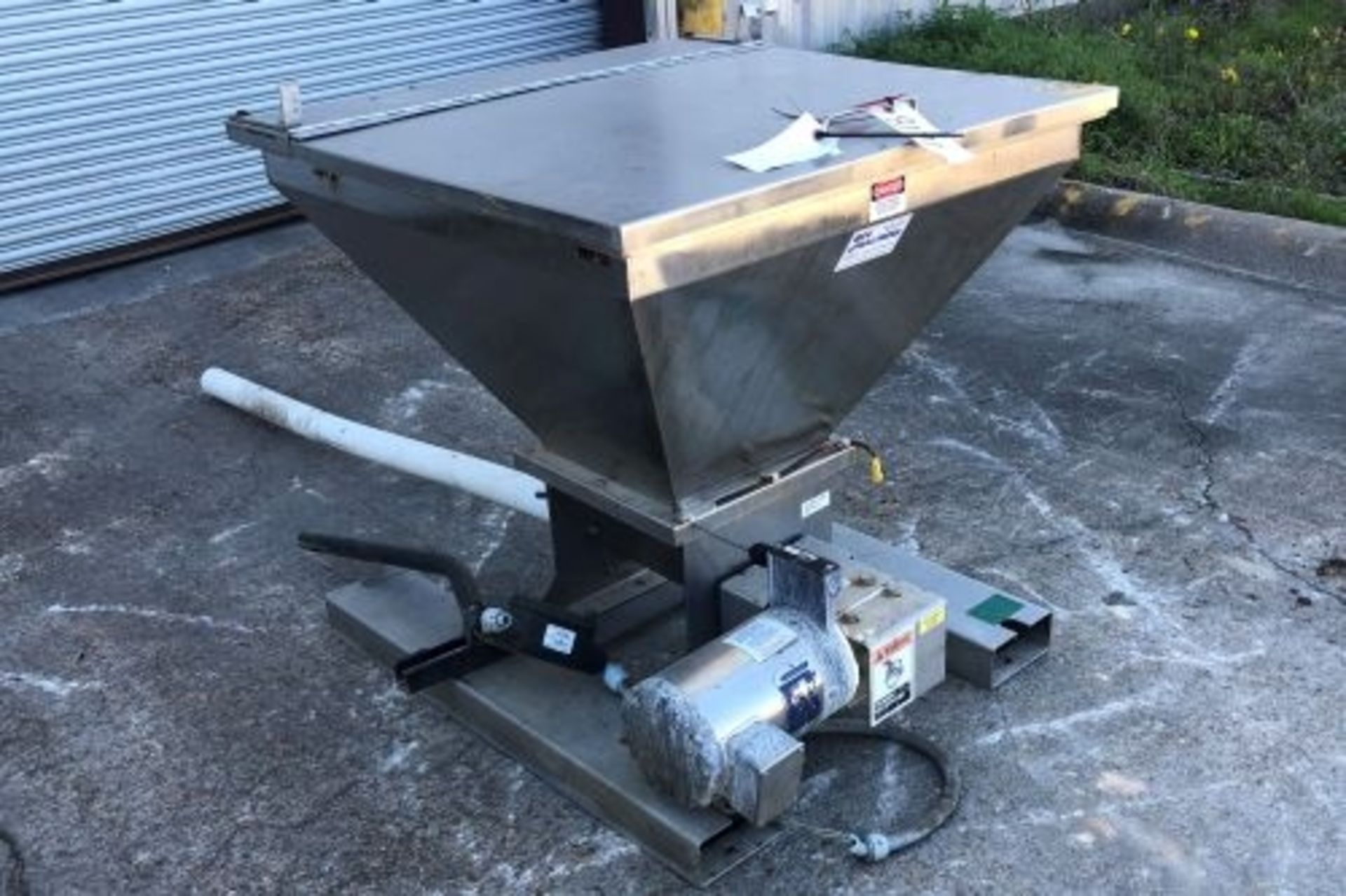 AFC model 25F auger feeder - Image 3 of 7