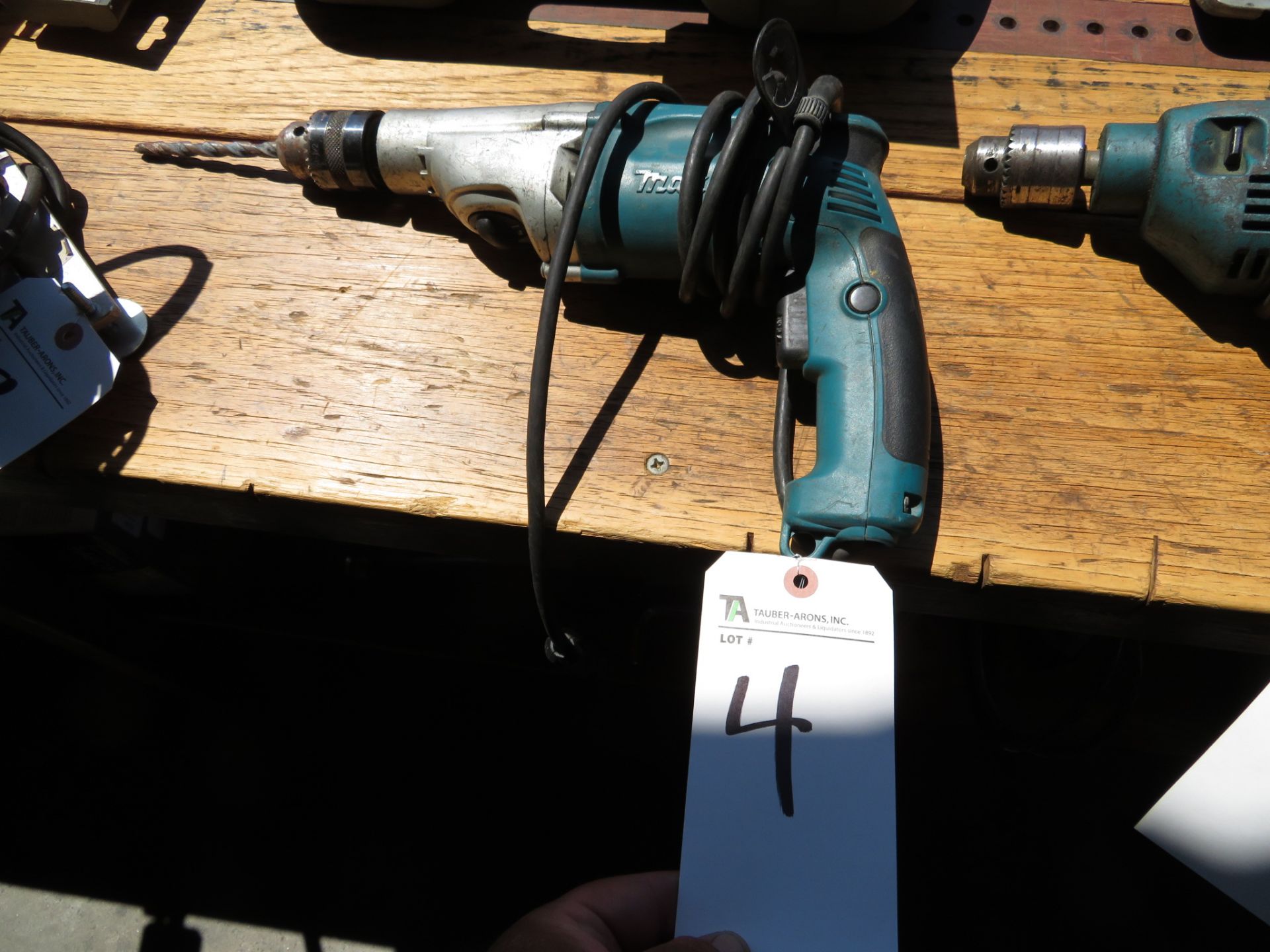 Makita mod. HP2050 Varied Speed Hammer