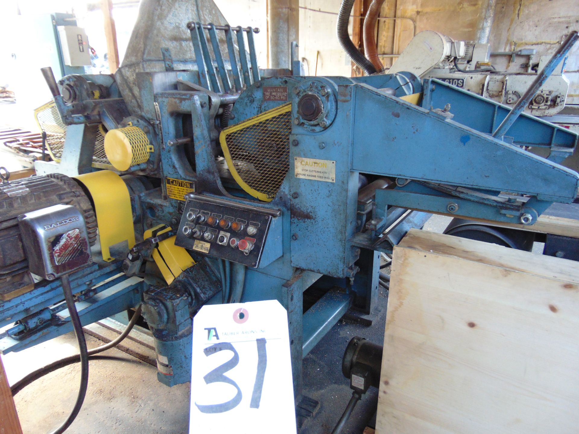 Newman Whitney S-282, Double Surface Planer w/ Infeed & Outfeed Conveyor, HP: 40 Top, 25 Bottom; S/N