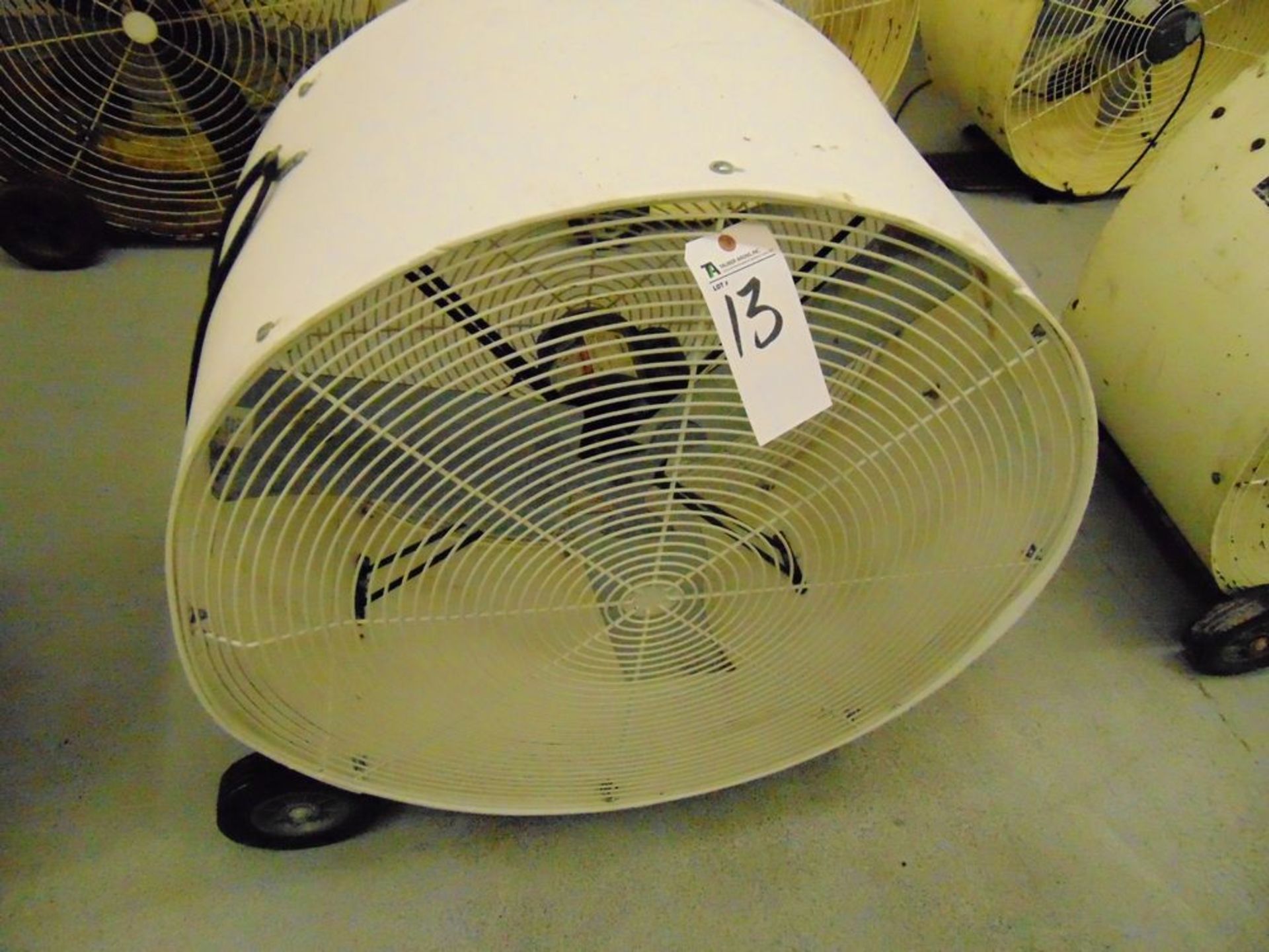 36" Portable Fan
