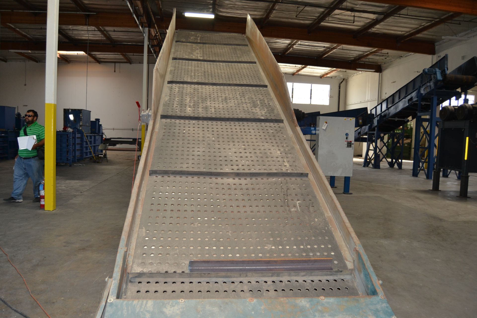 50"W x 25'L Infeed Conveyor - Image 2 of 2