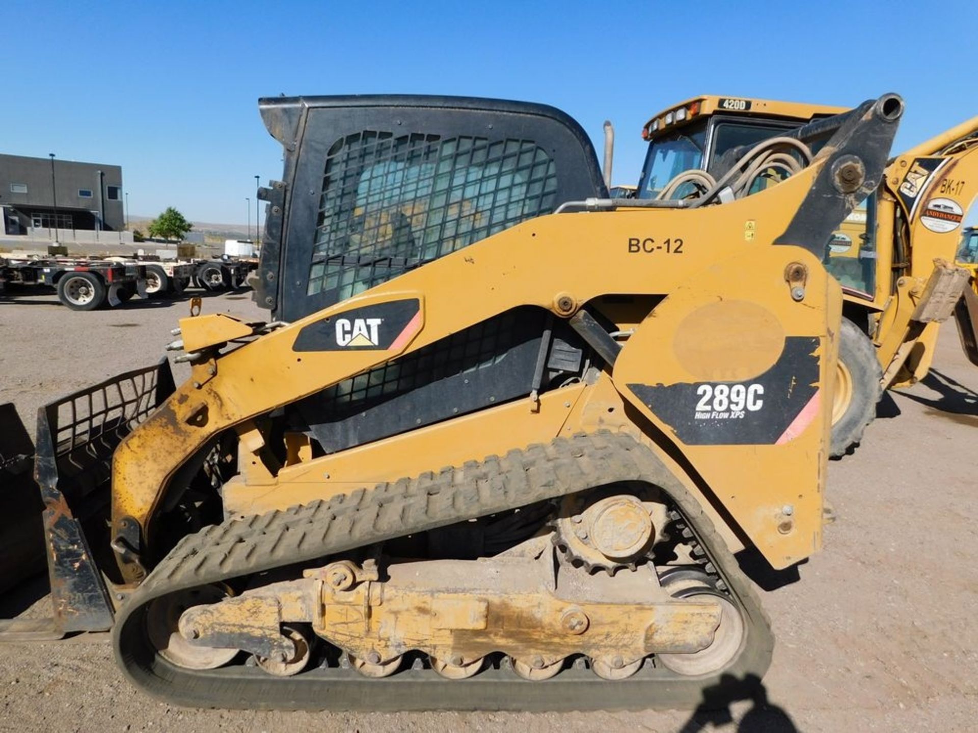 (2010) CAT mod. 289C, High XPS, Skid Steer Compact Track Loader w/ Forks & Bucket; Hours: 3705; Pin: - Image 3 of 7