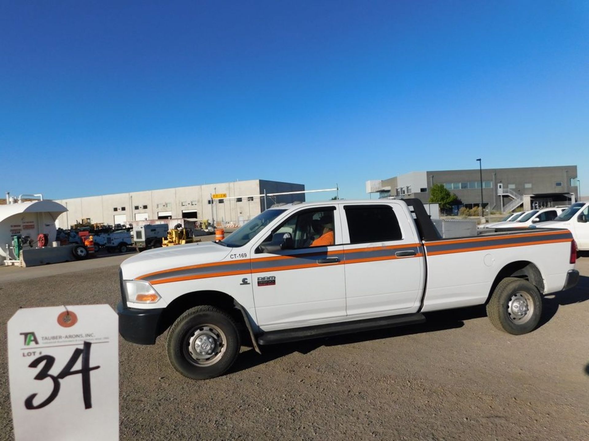 (2012) Dodge Ram 3500 Heavy Duty w/ 6.7L Cummins Turbo Diesel, 4WD 4-Door w/ Diesel Fuel, Tank, Pump