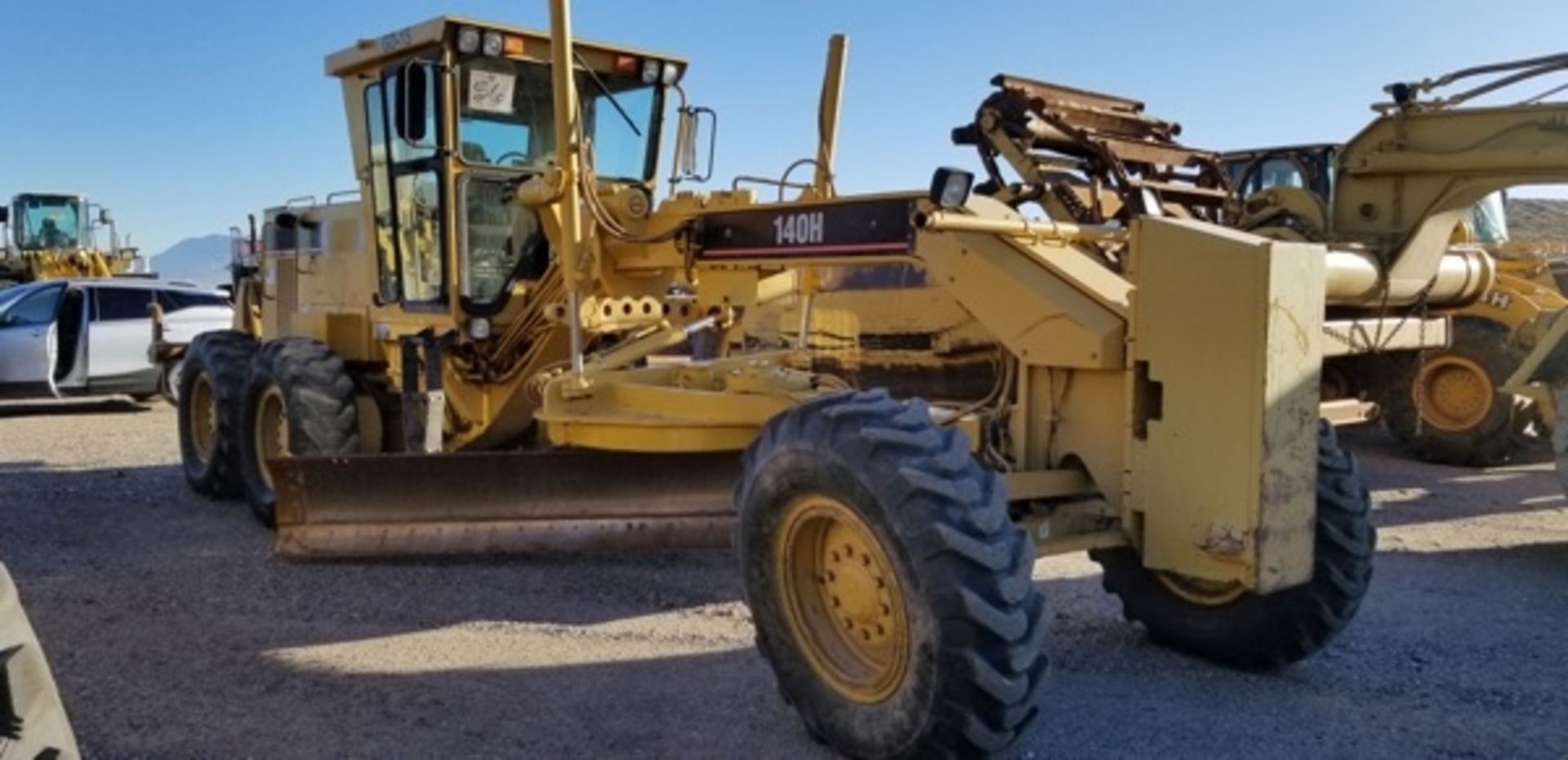 CAT mod. 140H Grader, 14' Blade; Hours: n/a S/N 22K01373, CD-15; Hours: 12,592 - Image 2 of 9