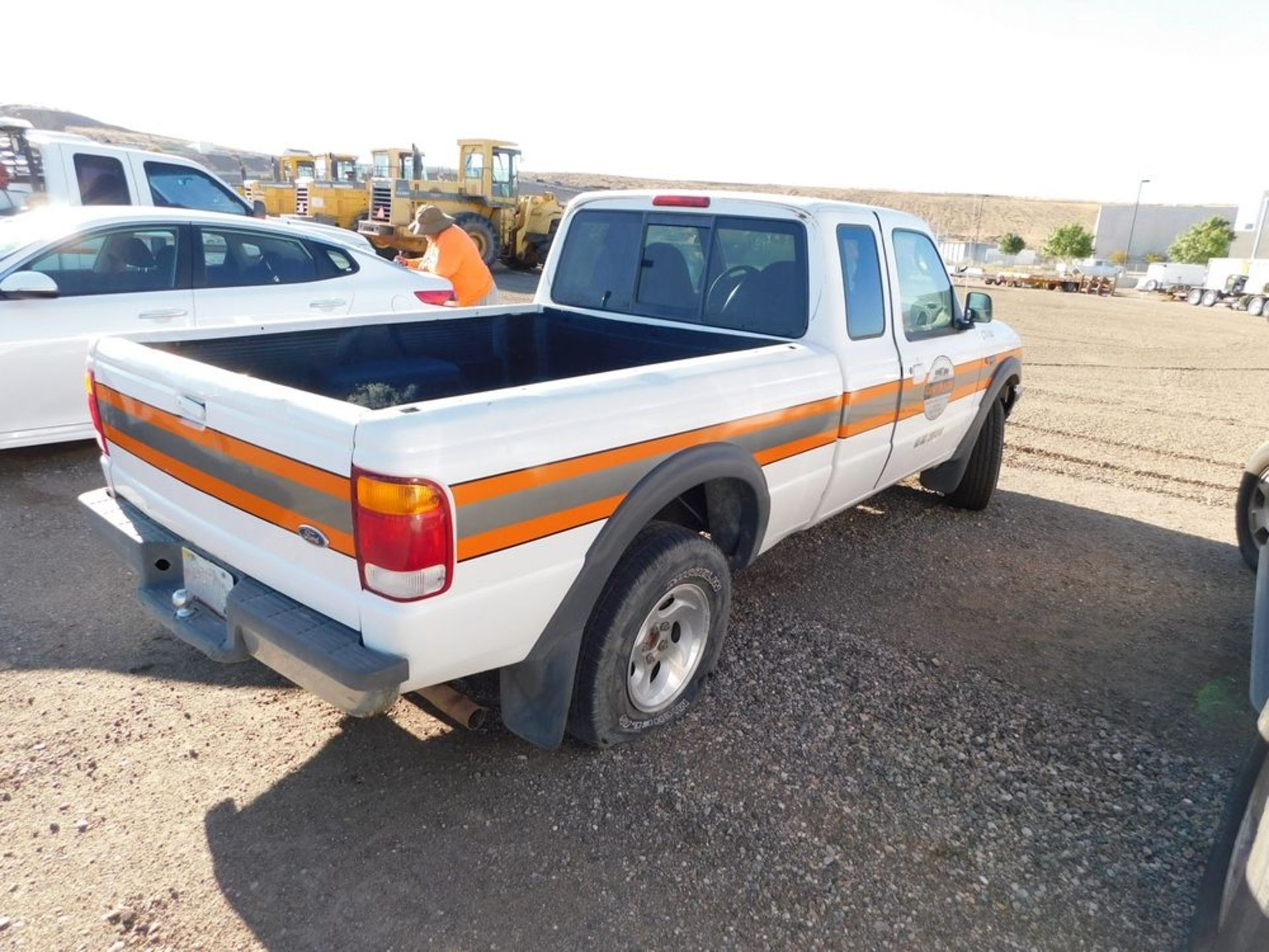 (1998) Ford Ranger XLT Pick Up Truck Miles: 248,923; Lic: HPY732; Vin: 1FTZR15U1WPA28128, CT-144 ( - Image 2 of 4