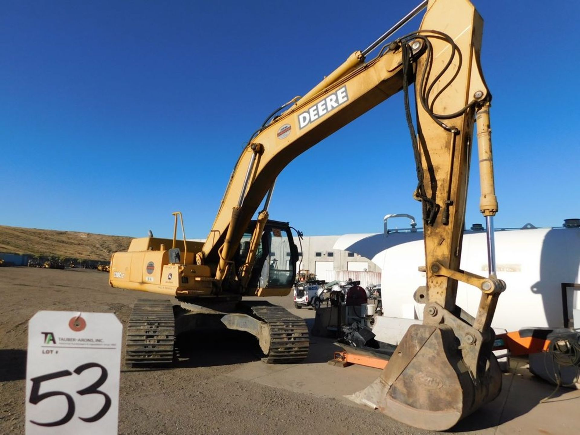 (2005) John Deere mod. JD330CLC, Crawler Excavator w/ Off Track Under Cut Controls for 750Q - Image 2 of 7