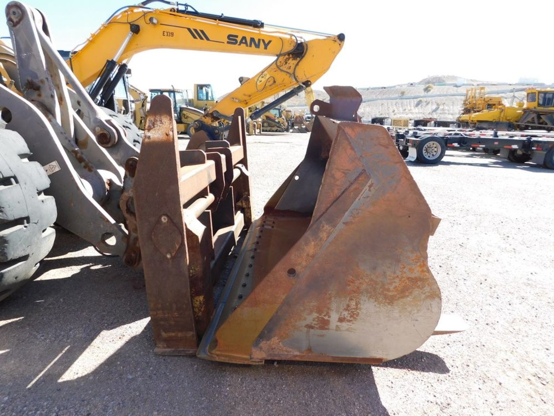 (1995) Volvo mod. L120C Wheel Loader, 6' Forks w/ Bucket; Hours: 16,787; Pin: L12CV11346, LD-22 - Image 3 of 6