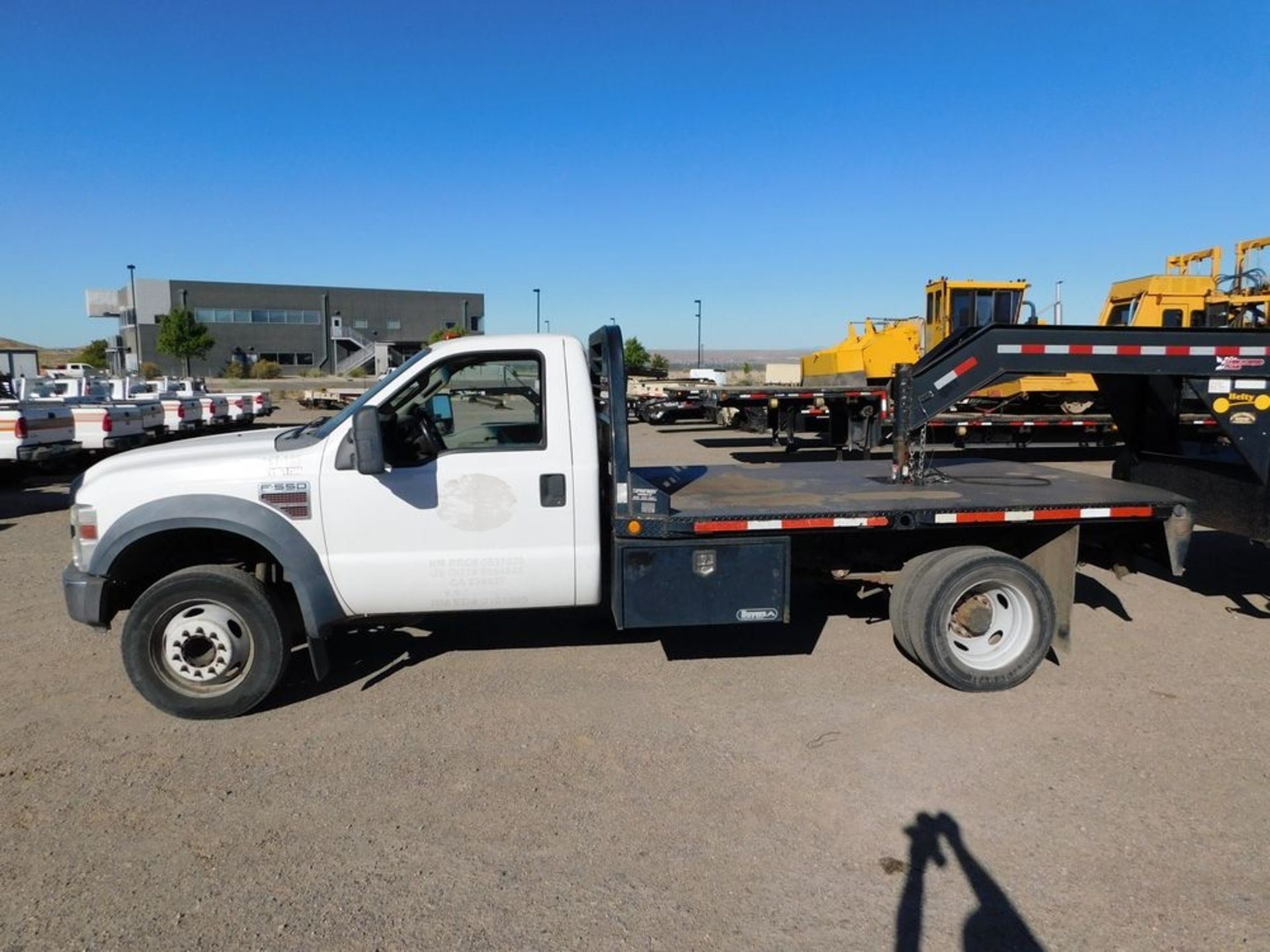 (2008) Ford F-550 Super Duty 6.4L, V-8 Power Diesel Stroke Dolly Flatbed Truck, 11' Bed w/ Tow - Image 2 of 6