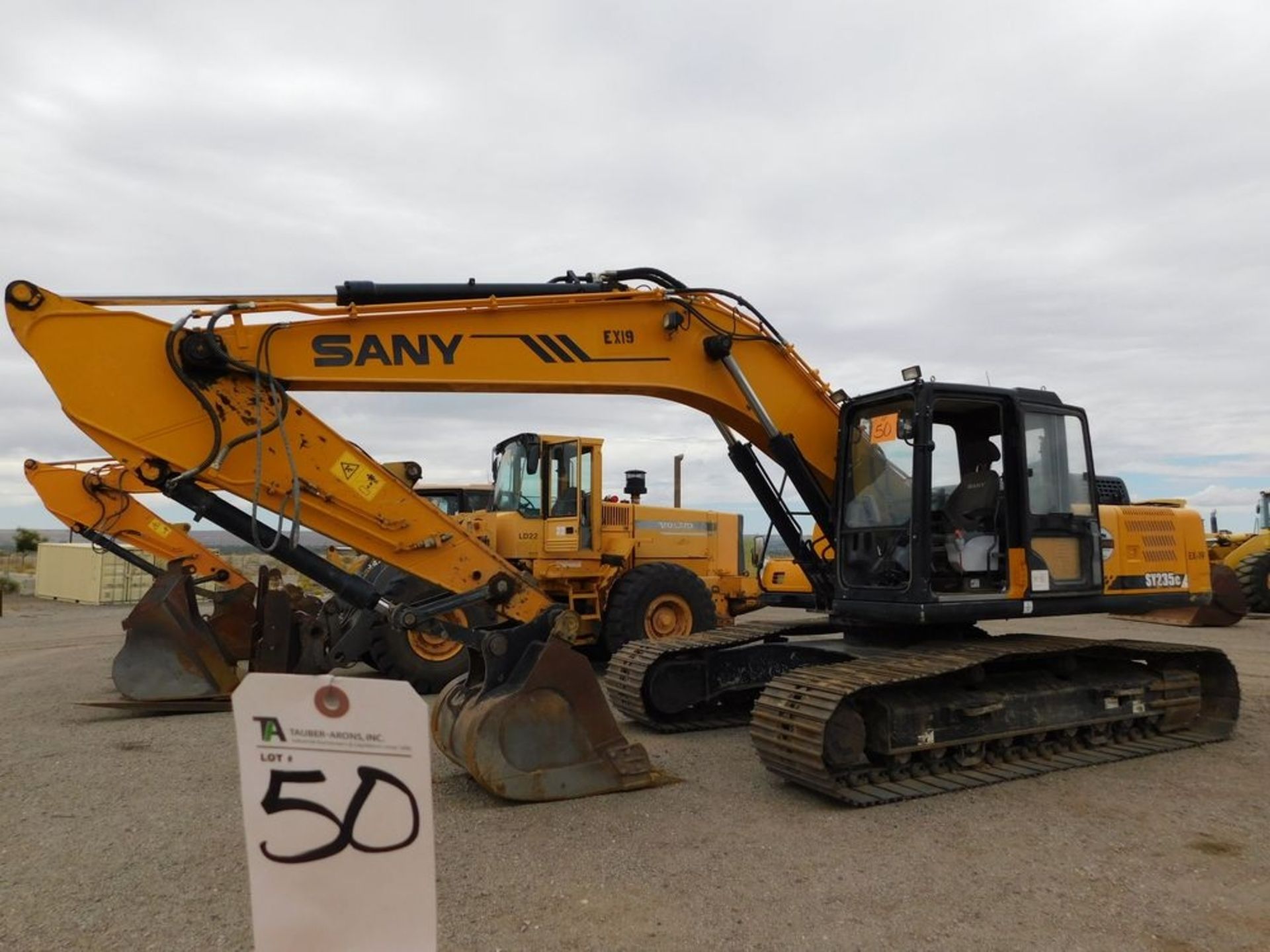 (2014) Sany mod. SY235CLC, Crawler Excavator w/ 32" Pads; Hours: 3002, EX-19; Pin: 135Y023B86218