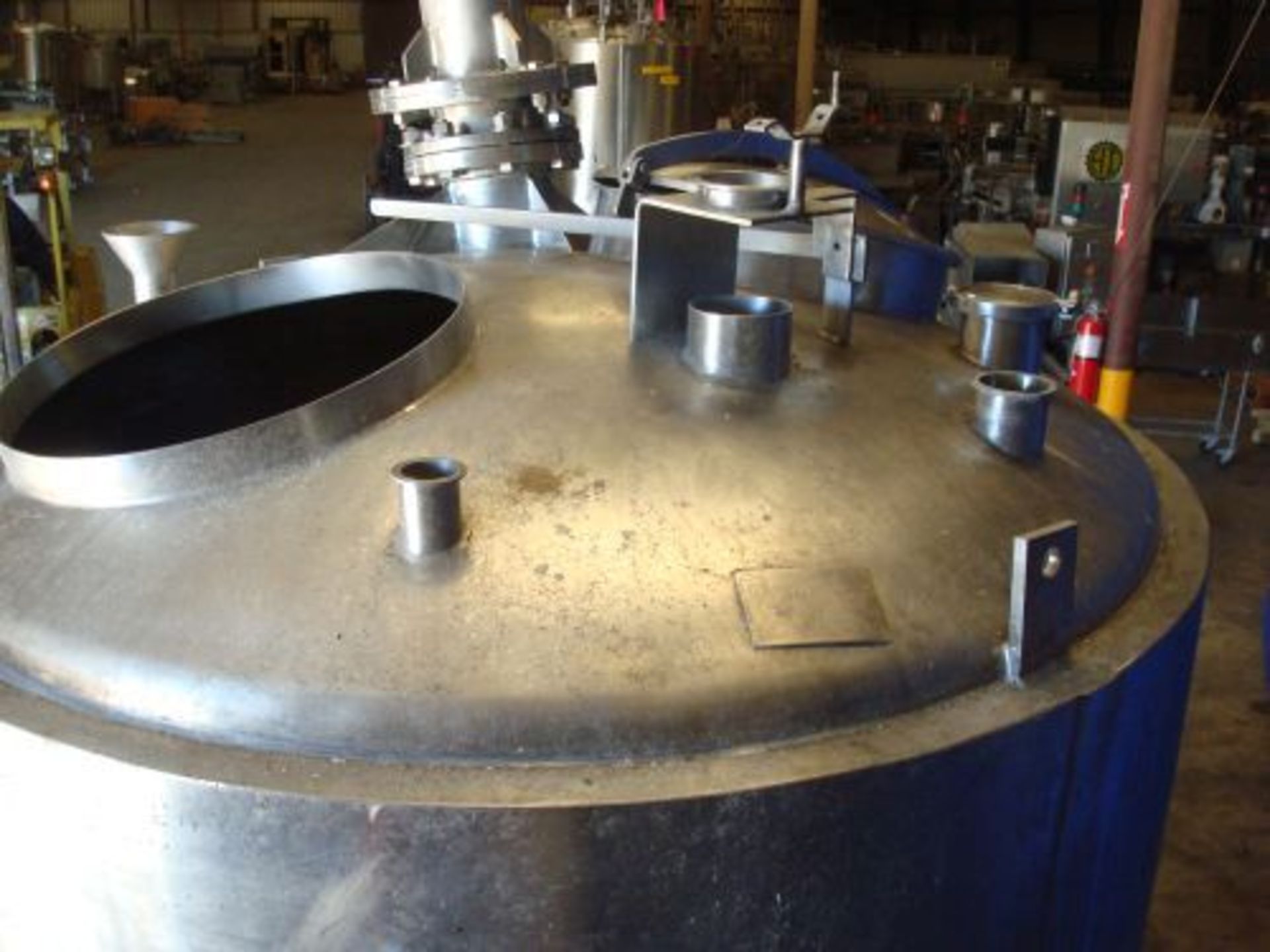 600 gallon Sharpsville stainless steel multiple jacket mixing tank - Image 4 of 8