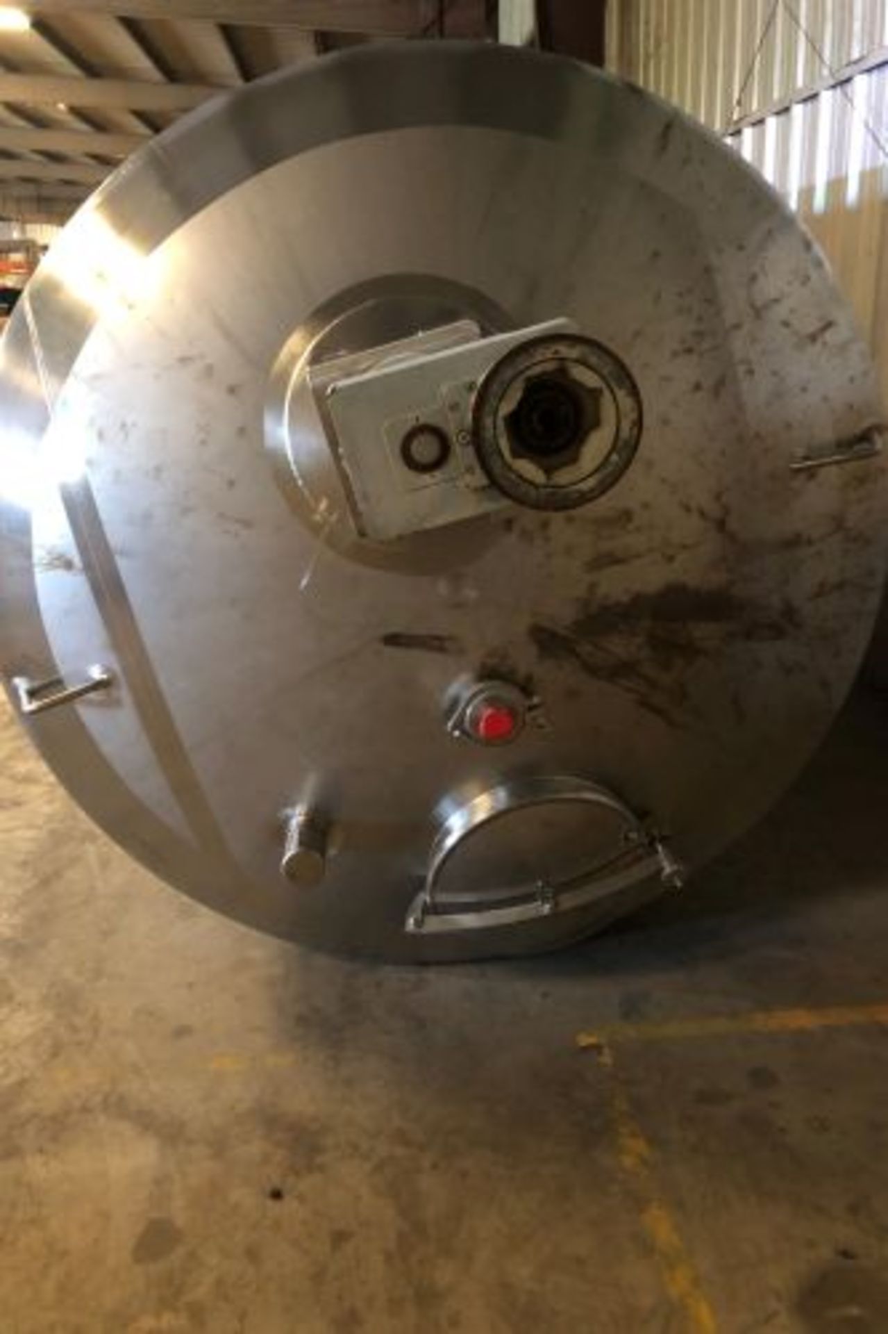 1750 insulated stainless steel mixing tank - Image 4 of 7