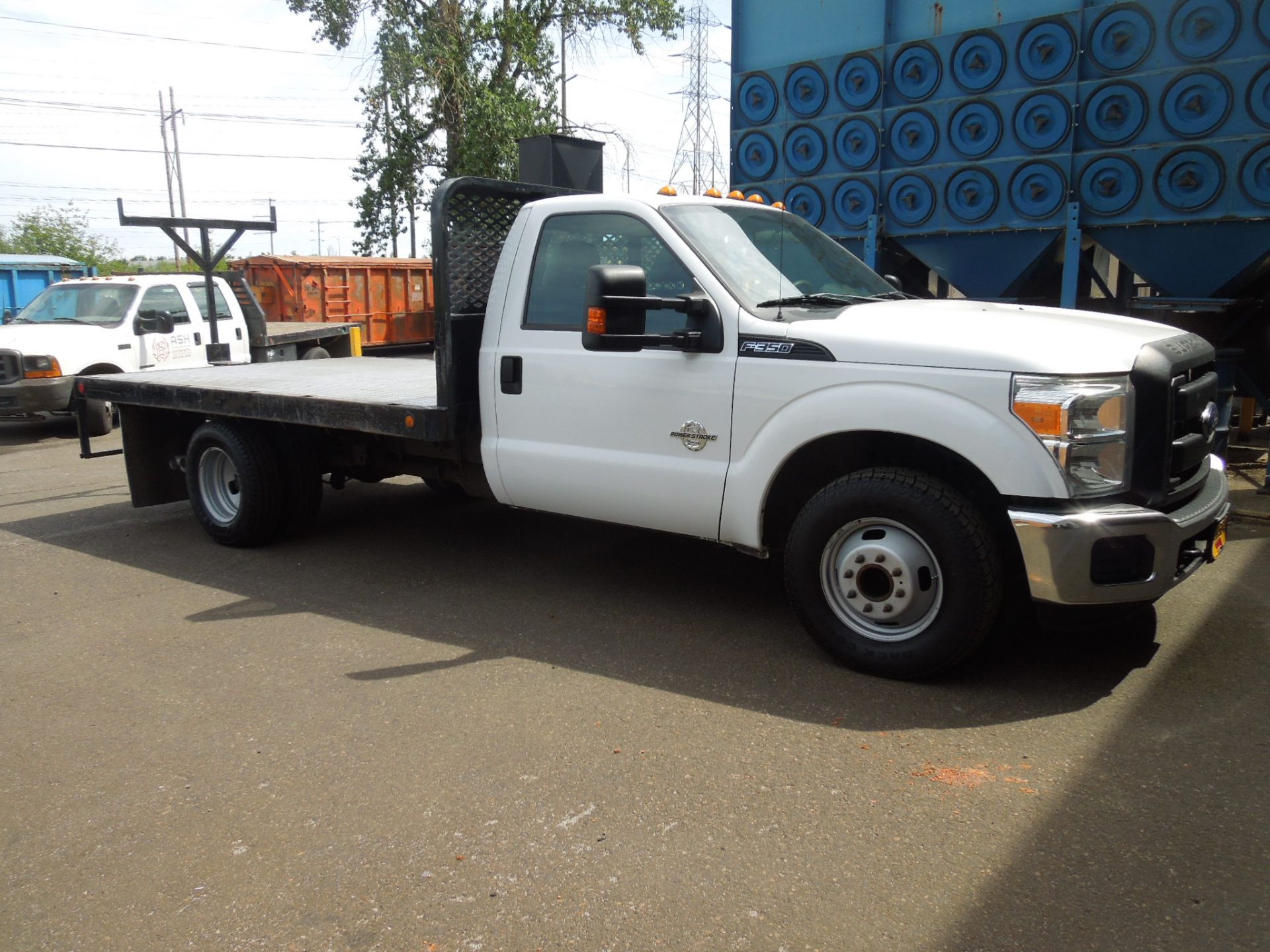 2013 Ford F-350 Powerstroke Flatbed Super DutyTruuck V8 6.7 Liter Engine