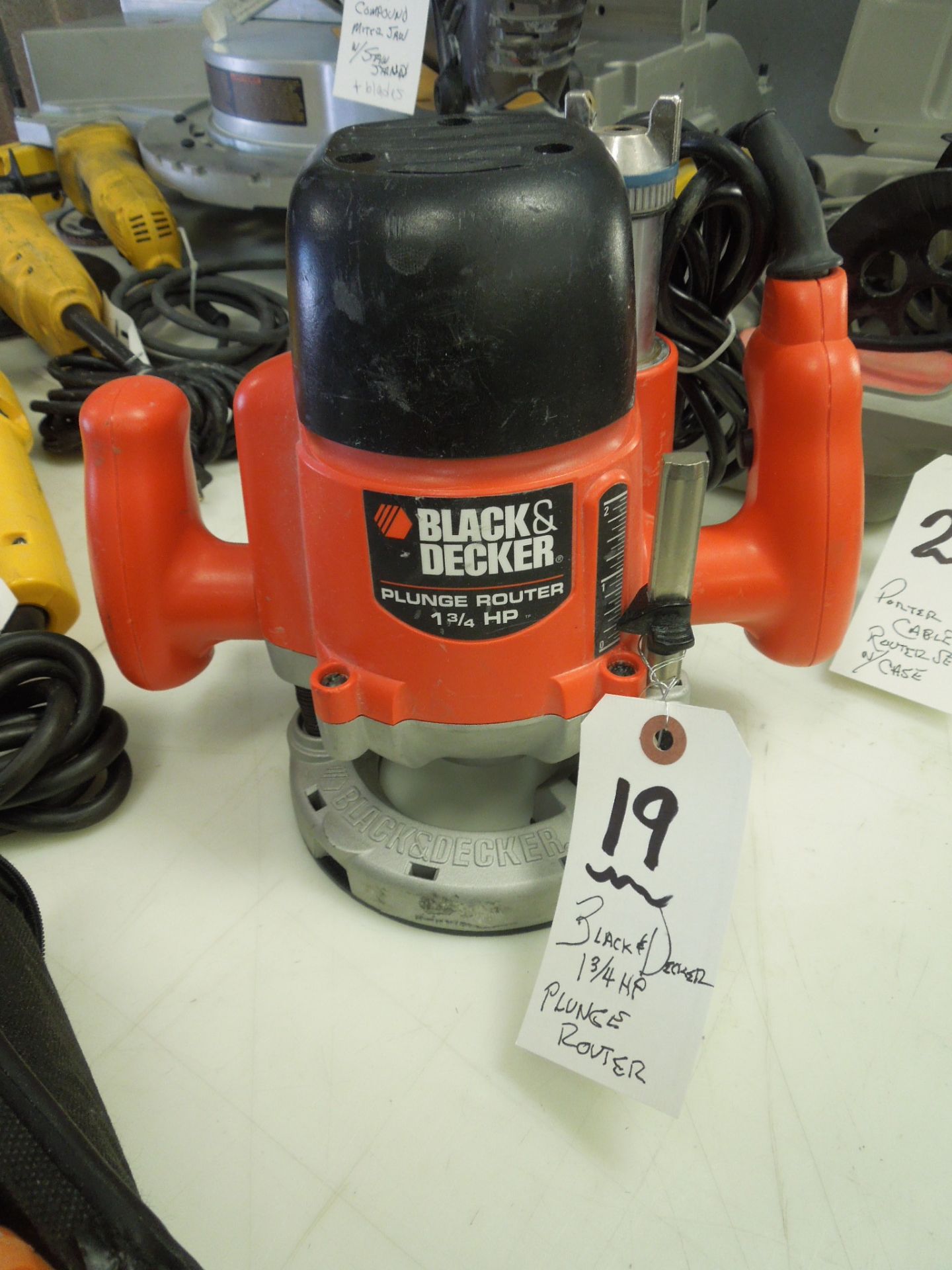 Black & Decker 1 3/4 HP Plunge Router