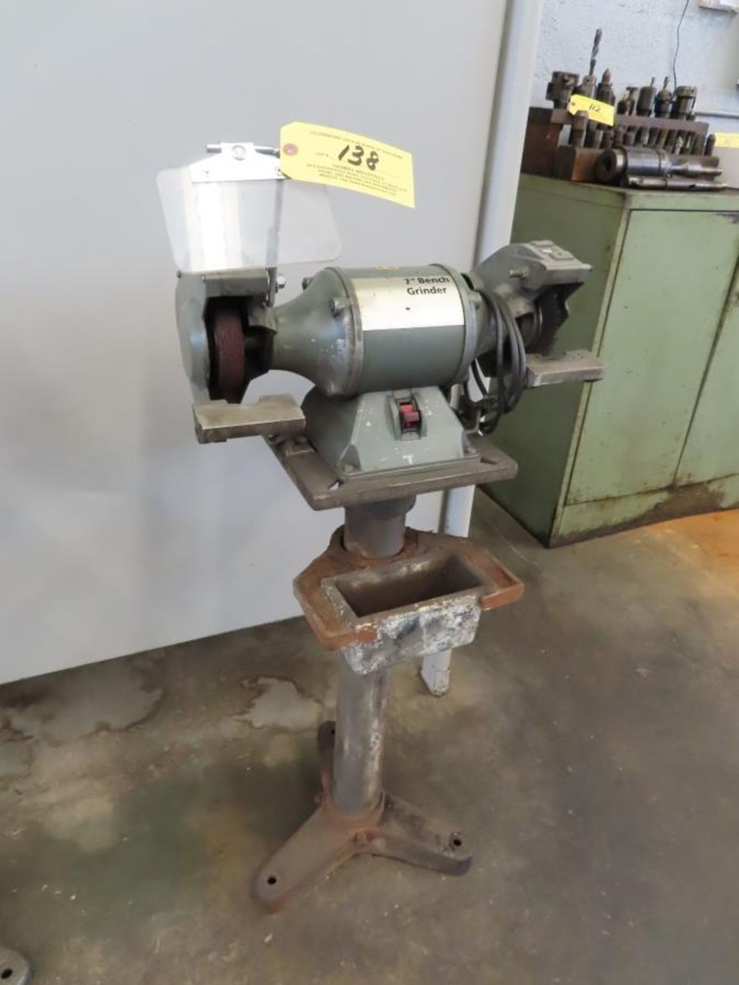 Dayton 7" Bench Grinder Model 4Z908B