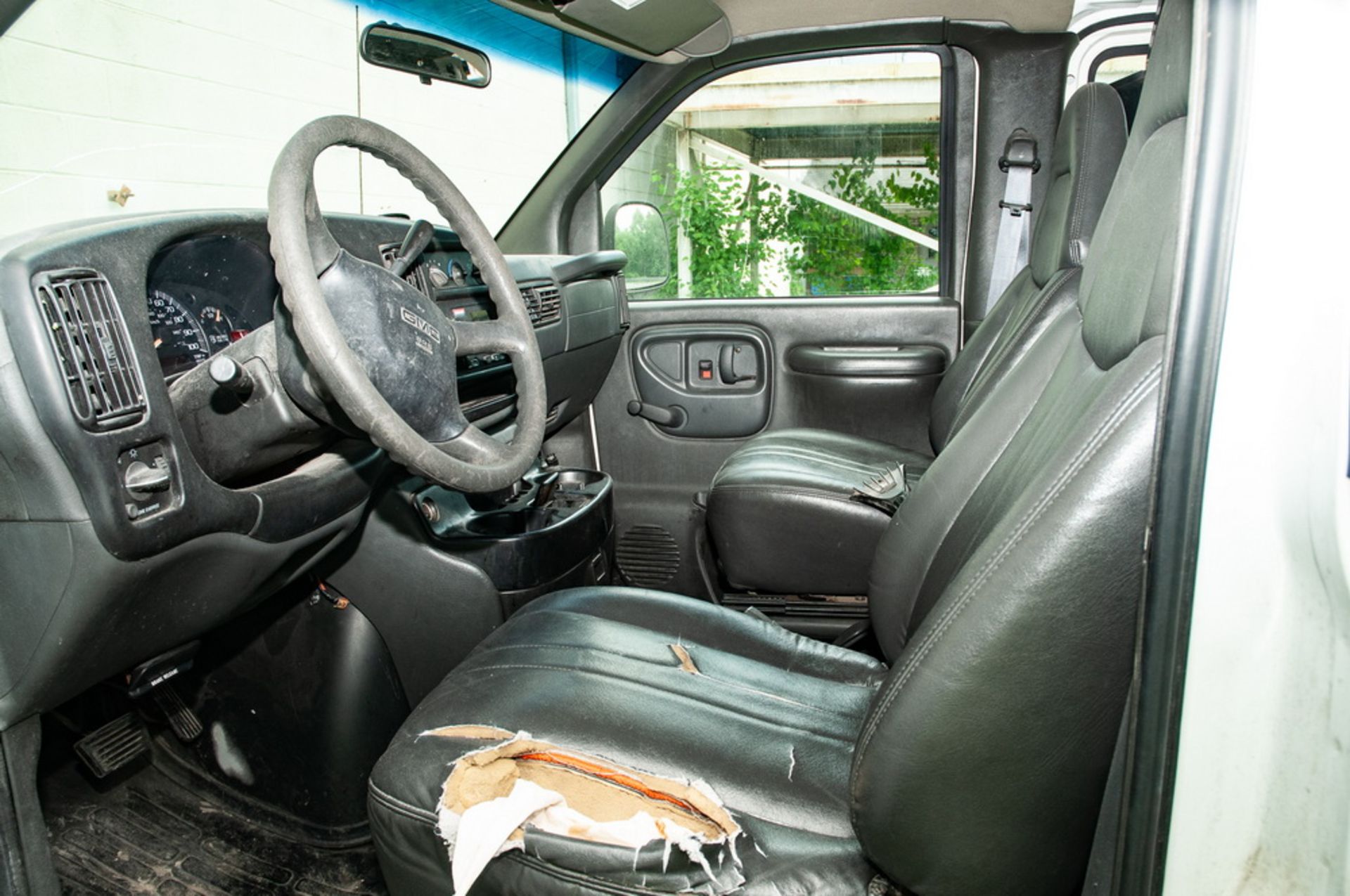 GMC 2500 Savana Work Van, Driver Interior Door Panel Missing - Image 5 of 6