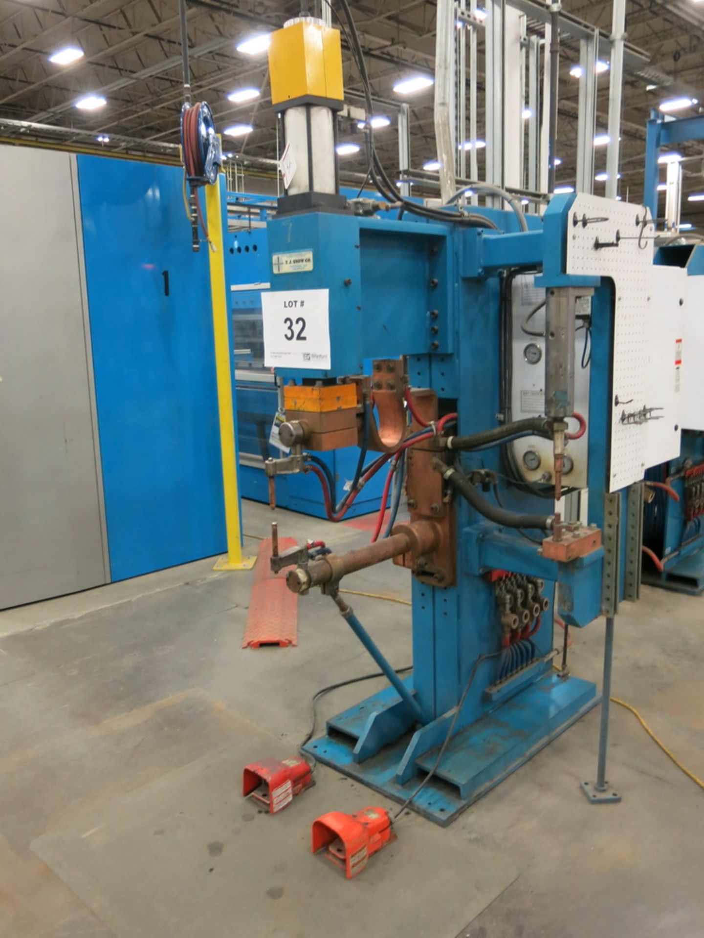 2014 T.J. Snow 100 KVA @ 50 Percent M.F.D.C. Dual Head Spot Welder - Image 2 of 3