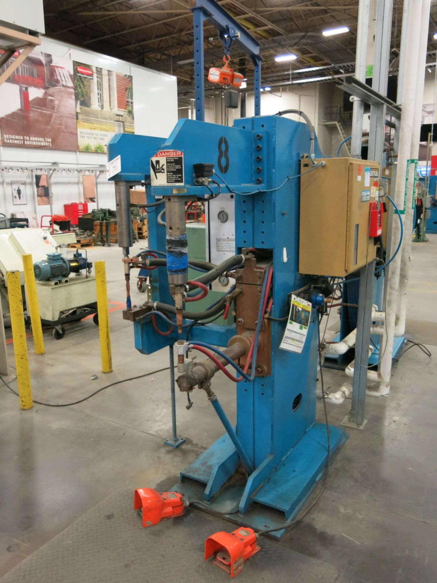 2014 T.J. Snow 100 KVA @ 50 Percent M.F.D.C. Dual Head Spot Welder