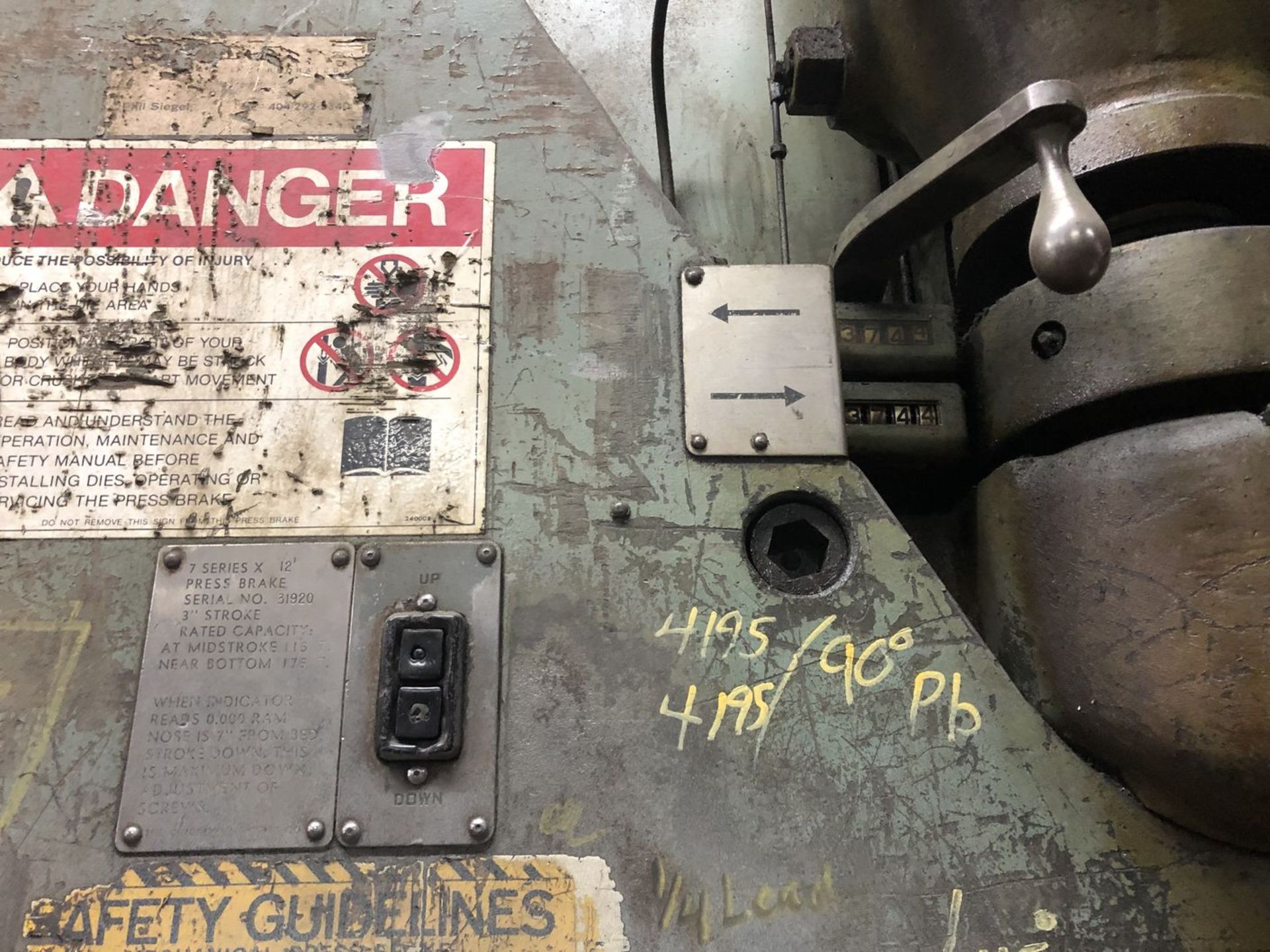 Cincinnati Series 7 175 Ton 14′ Mechanical Press Brake - Image 7 of 11