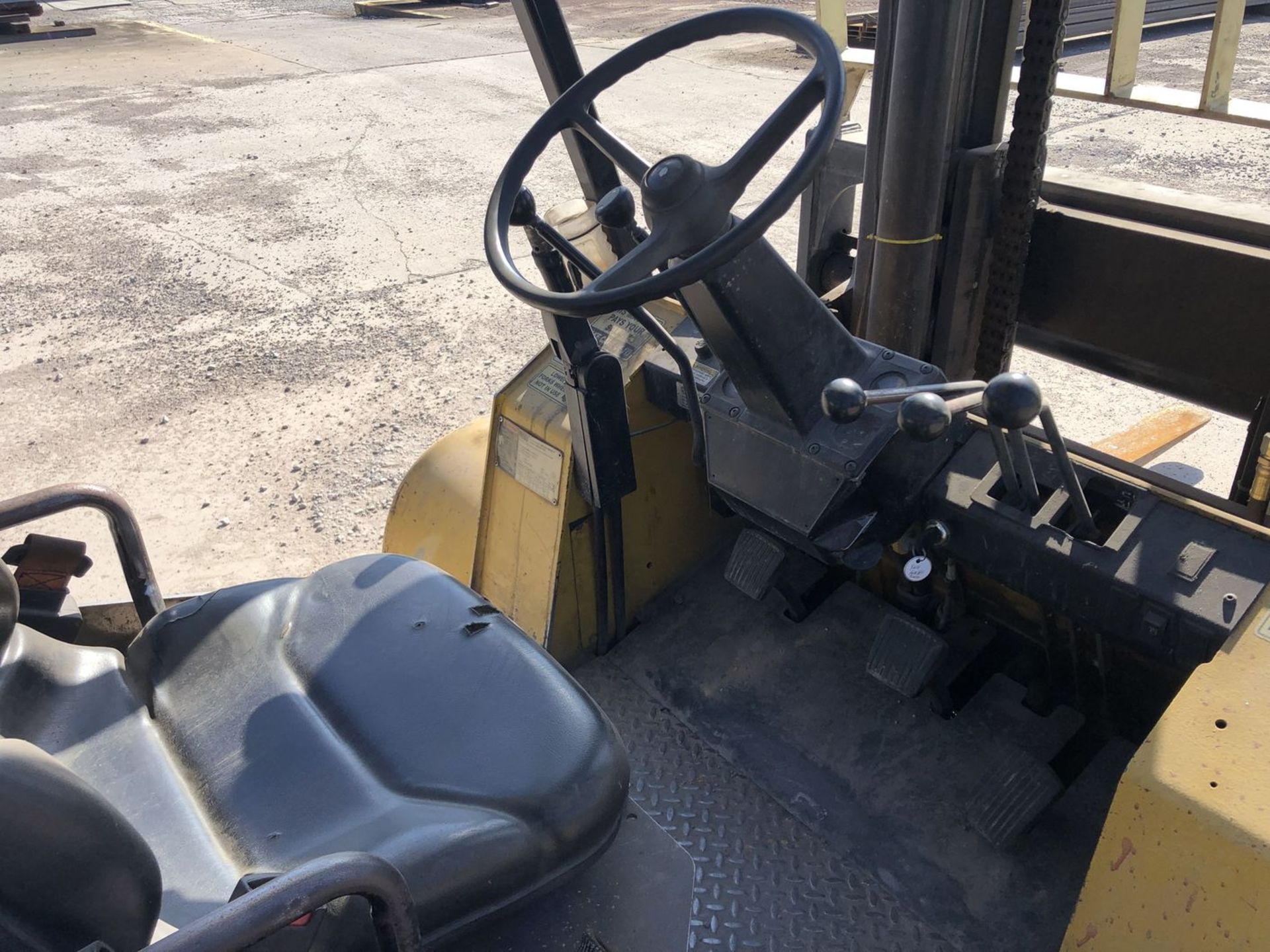 Yale GDP155CANPBV127 15,000 Lb Capacity Forklift - Image 10 of 16