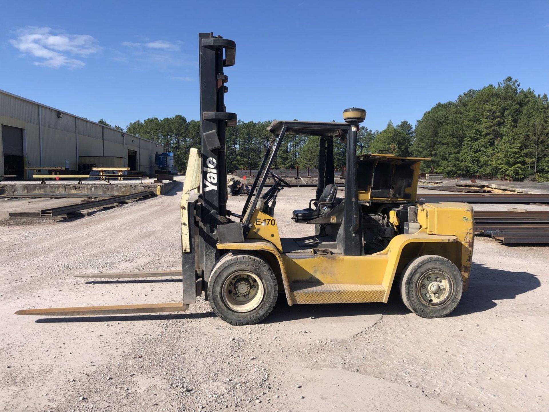 Yale GDP155CANPBV127 15,000 Lb Capacity Forklift