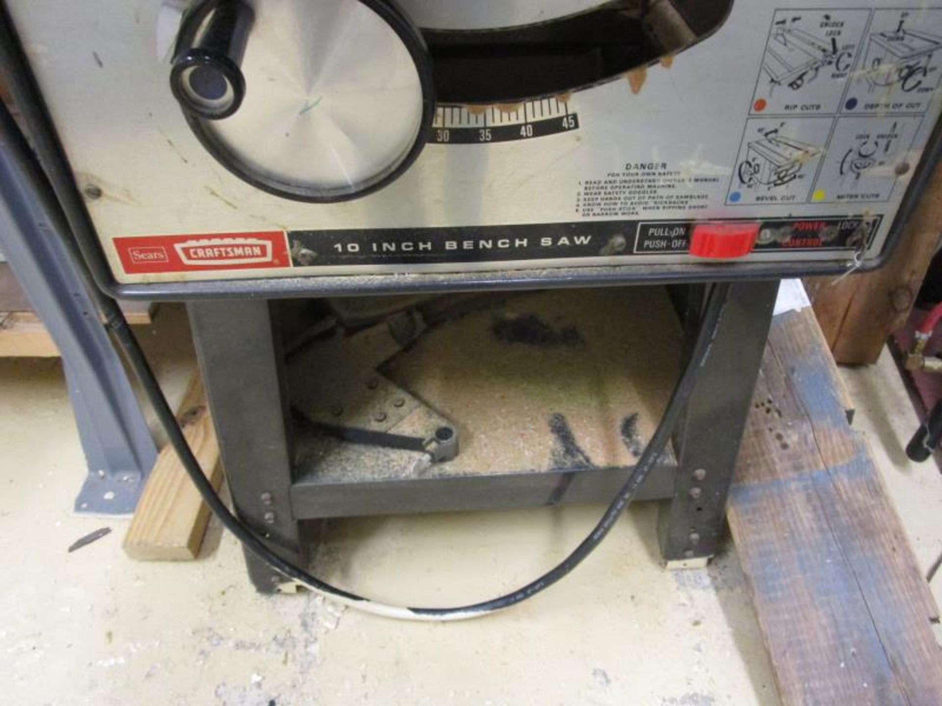 Craftsman 10" Bench Saw - Image 2 of 2