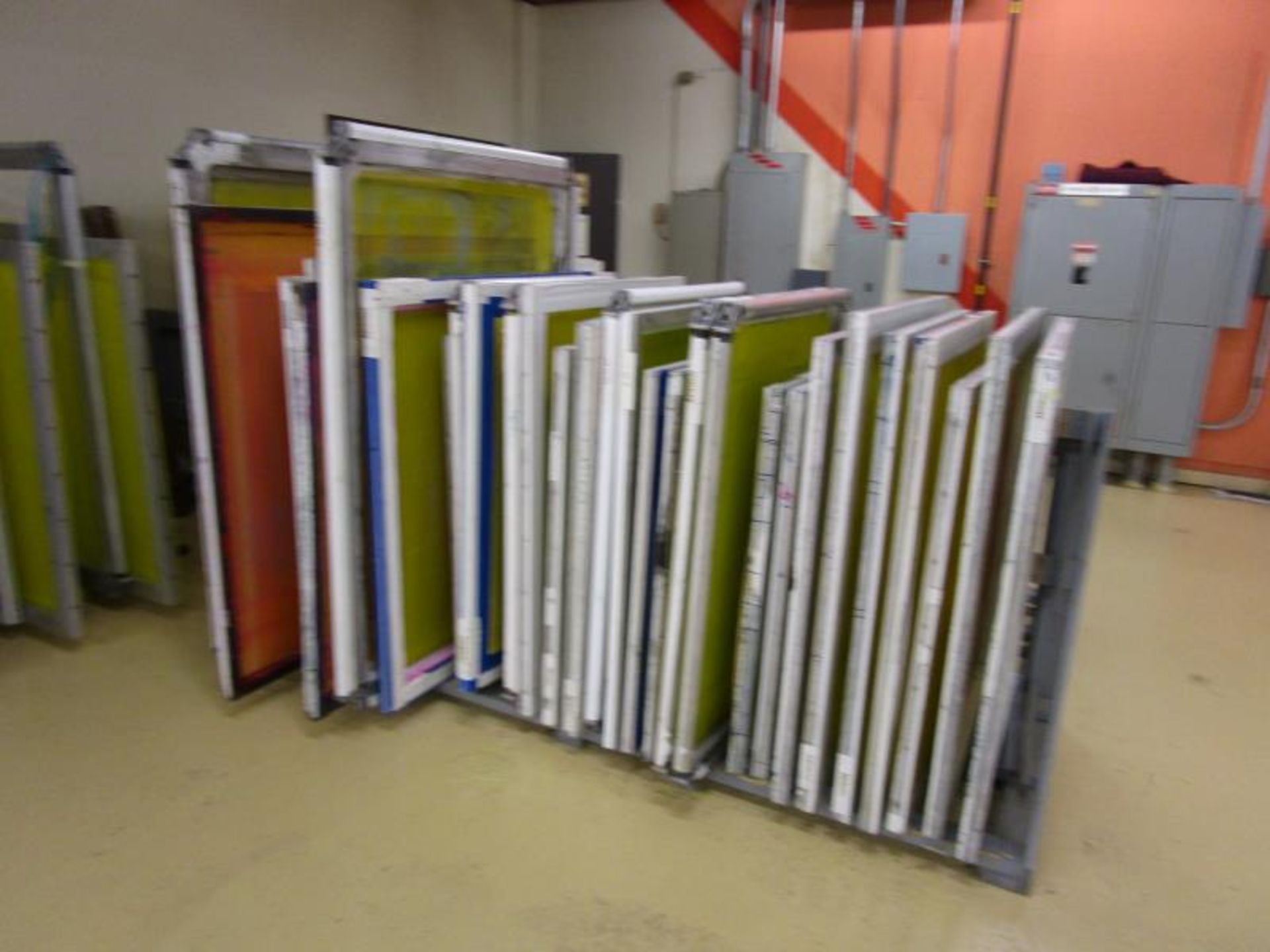 (32) Self Tensioning Screens w/ Wood Rack