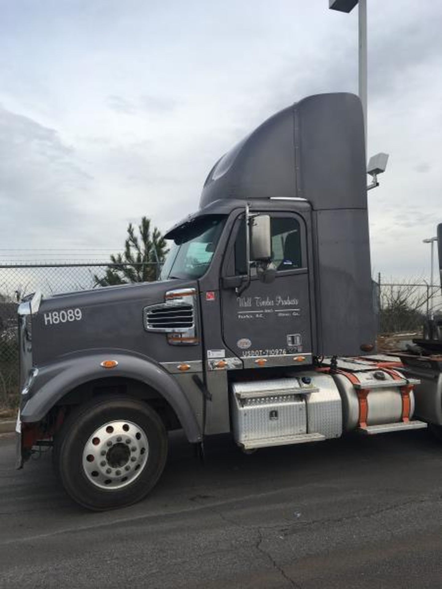 2017 Freightliner 122SD, 167,909 Miles - Image 5 of 28