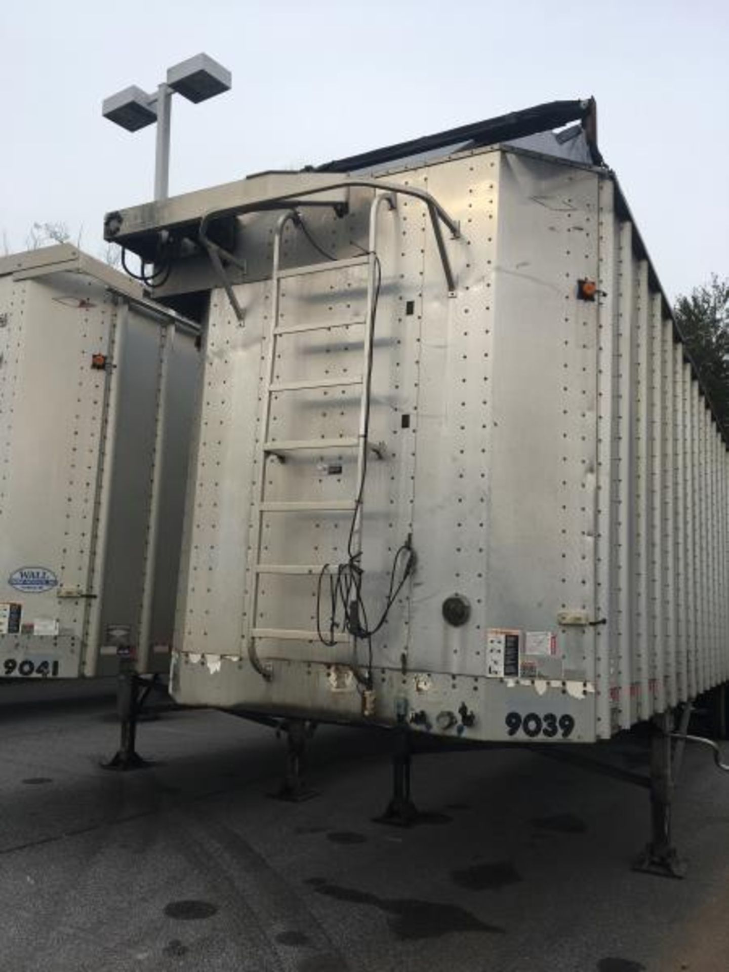 2011 ITI SDS-45 End Dump Chip Trailer w/ Roll Tarp, Vin: 1Z92A4522CT199039 - Image 2 of 13