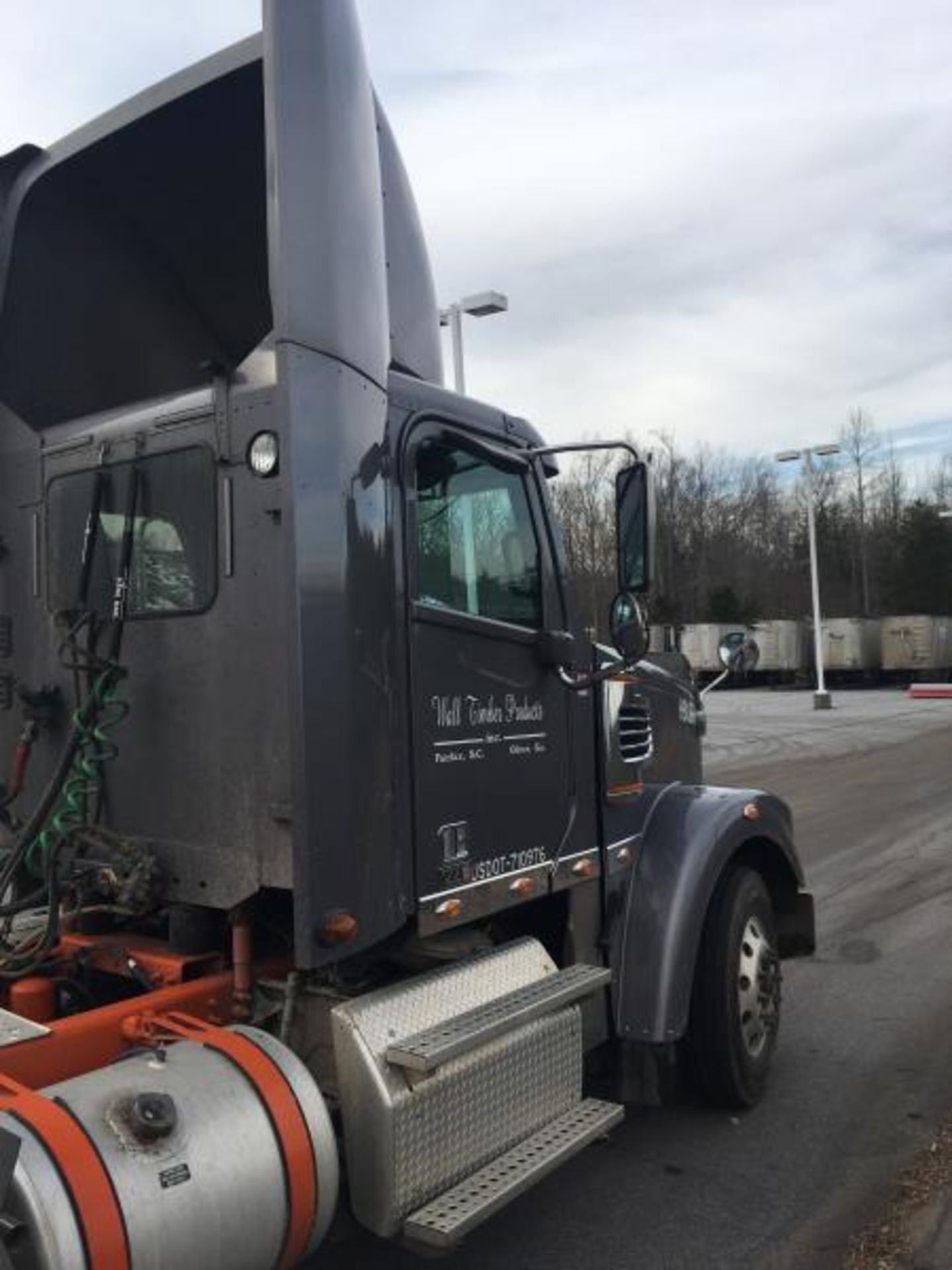 2017 Freightliner 122SD, 167,909 Miles - Image 11 of 28
