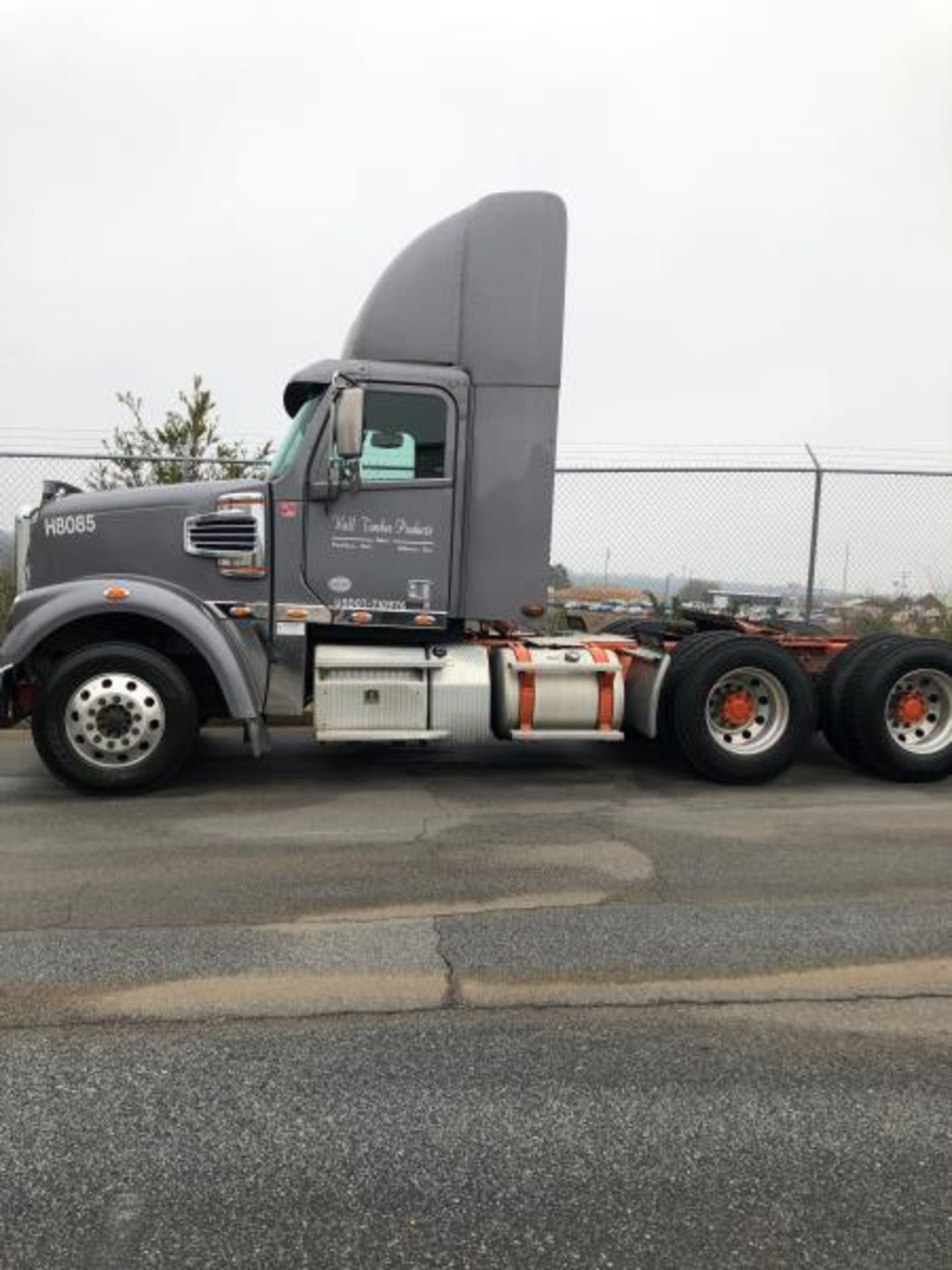 2017 Freightliner 122SD, 197,732 Miles: - Image 20 of 24