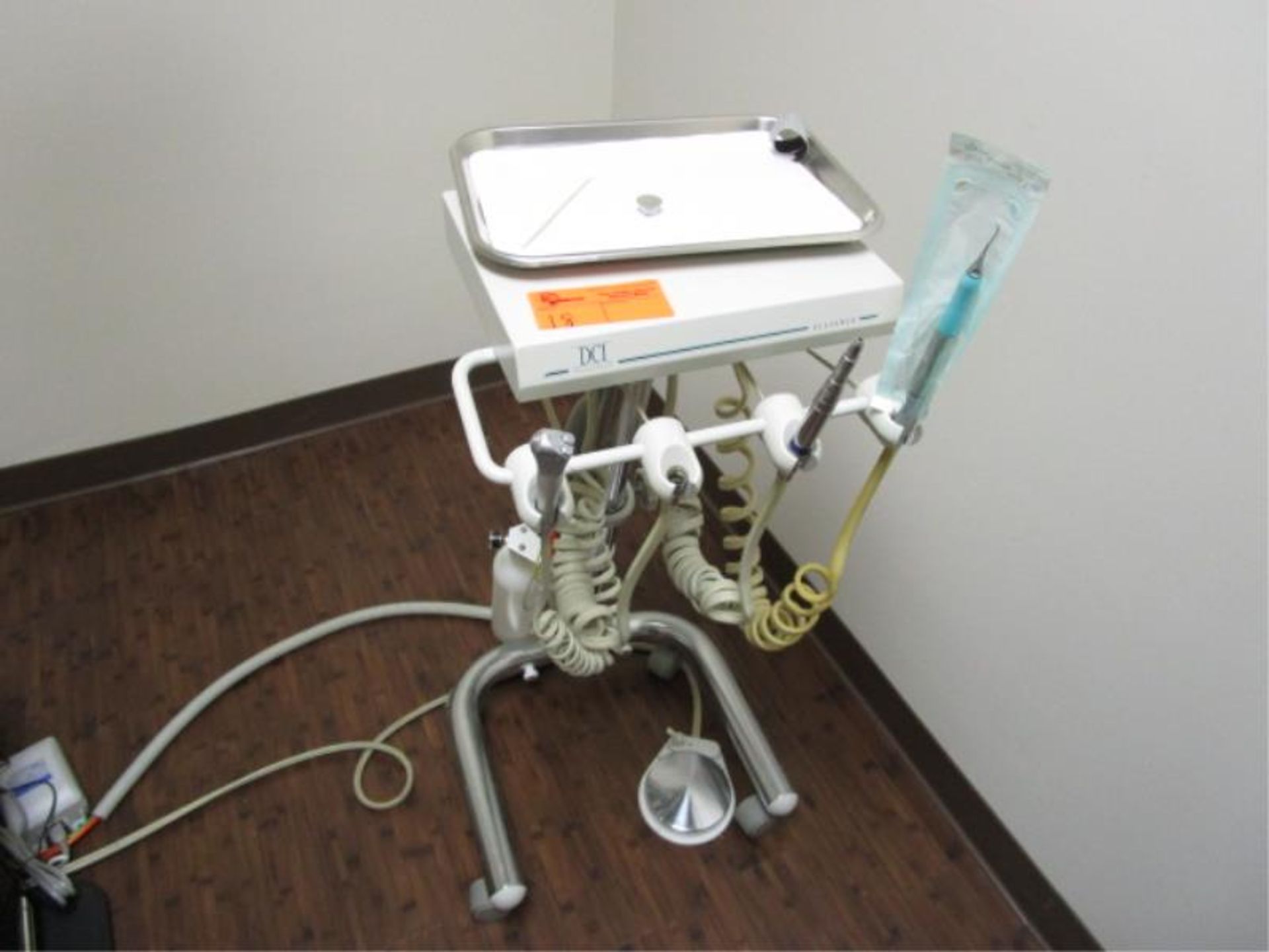 DCI Portable Dental Delivery Unit