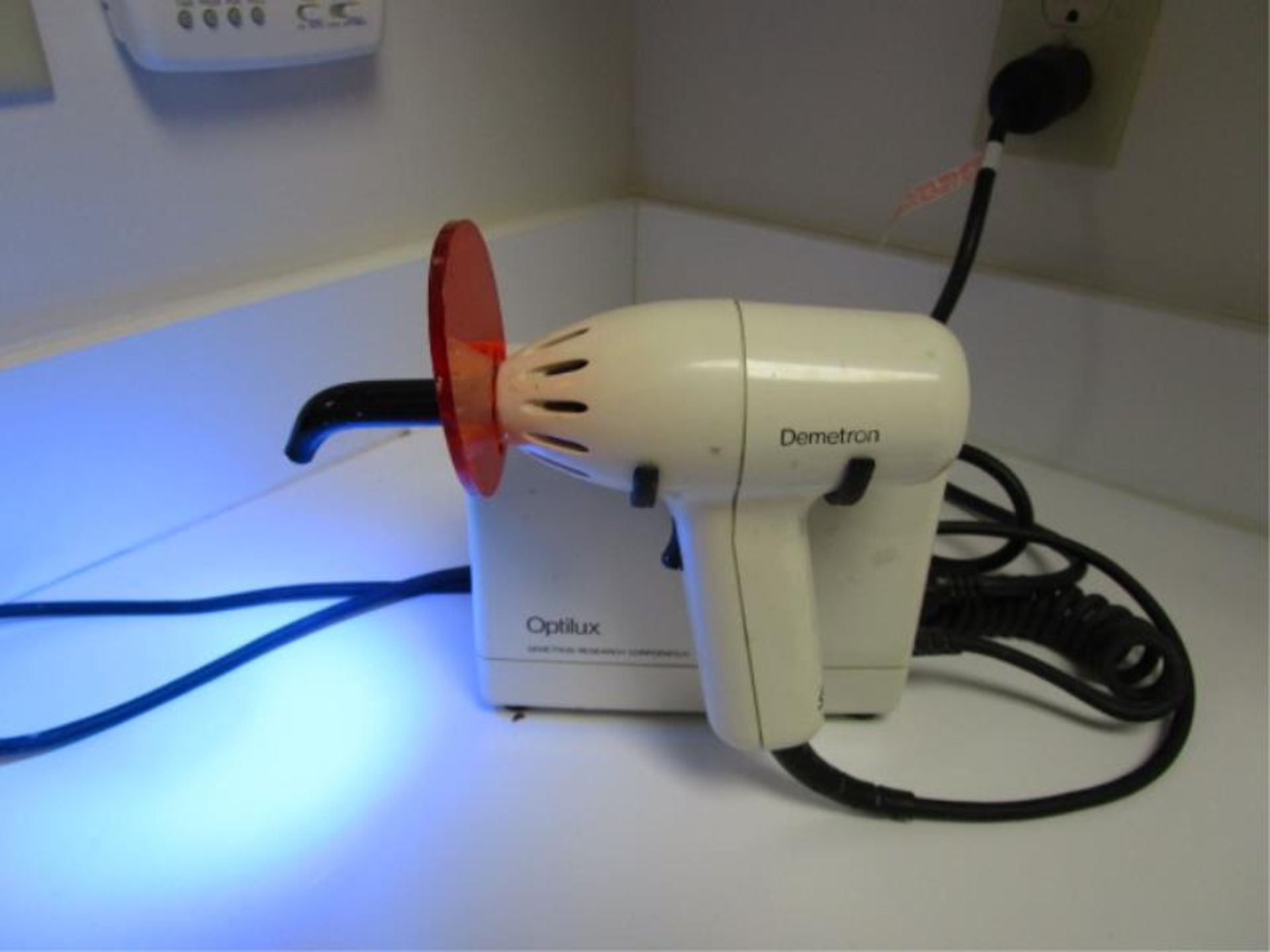 Optilux Demtron Kerr UV Curing Light, Model: VCL-401, SN: 4739905