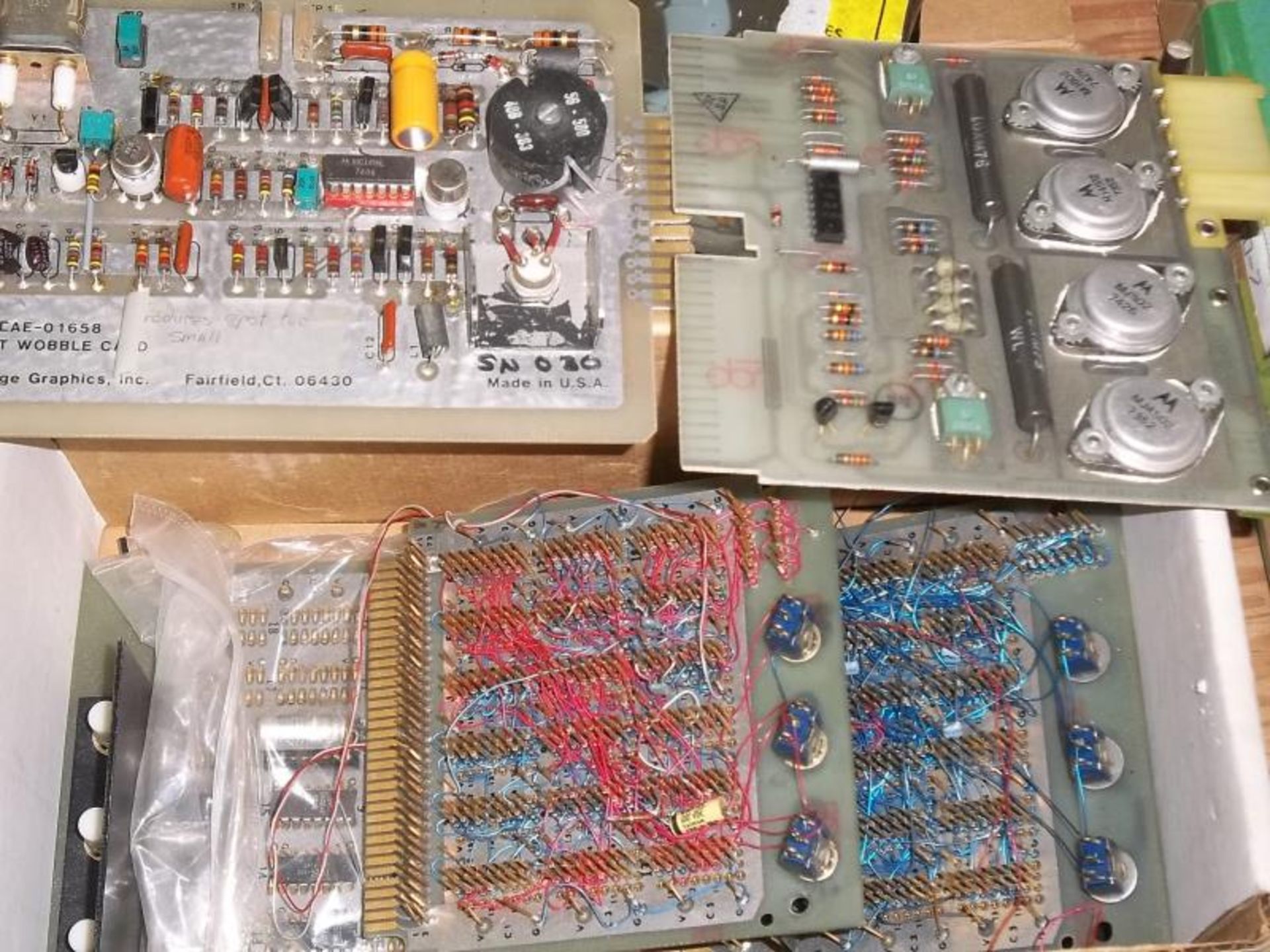 Lot - 30 plus computer interface boards, wire wrap boards, extender cards, various sizes, in boxes - Image 2 of 7