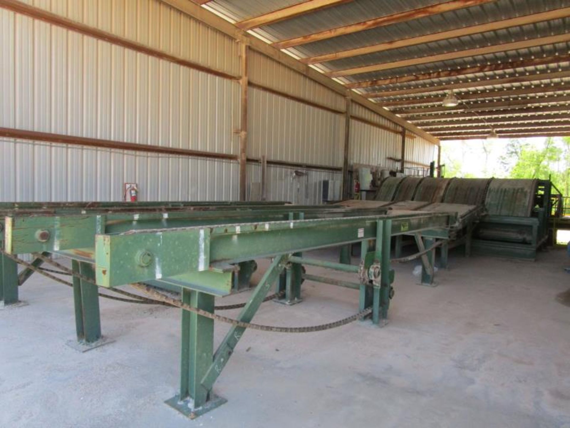 Board Chain Deck/ Stacker, 50,000 Board Feet/ per day with custom controller controls/ Automation,