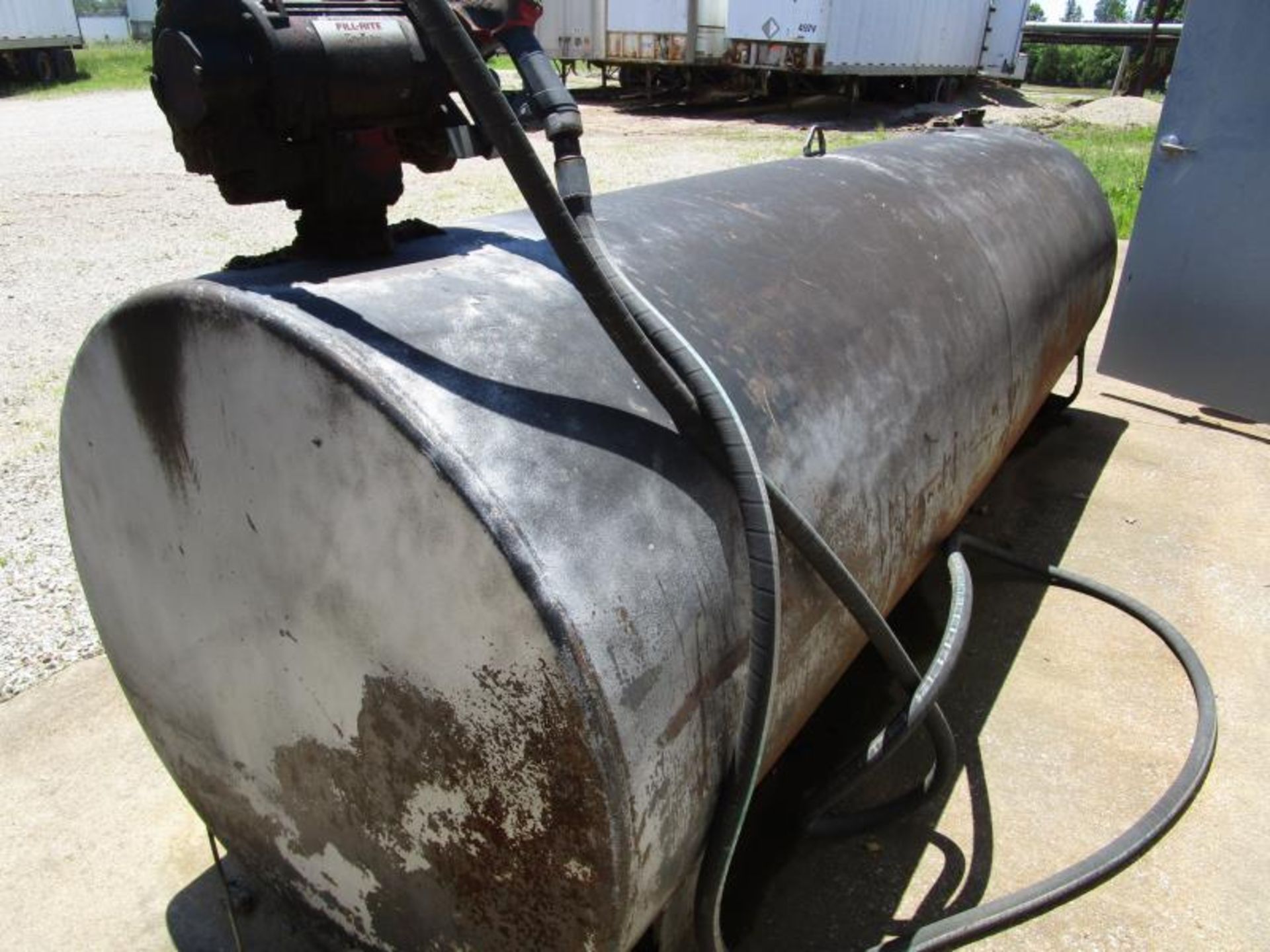 1000 gallon Diesel steel sbrge tank w/ Fill-Rite pump w/ conduits SF remaining diesel - Image 3 of 3